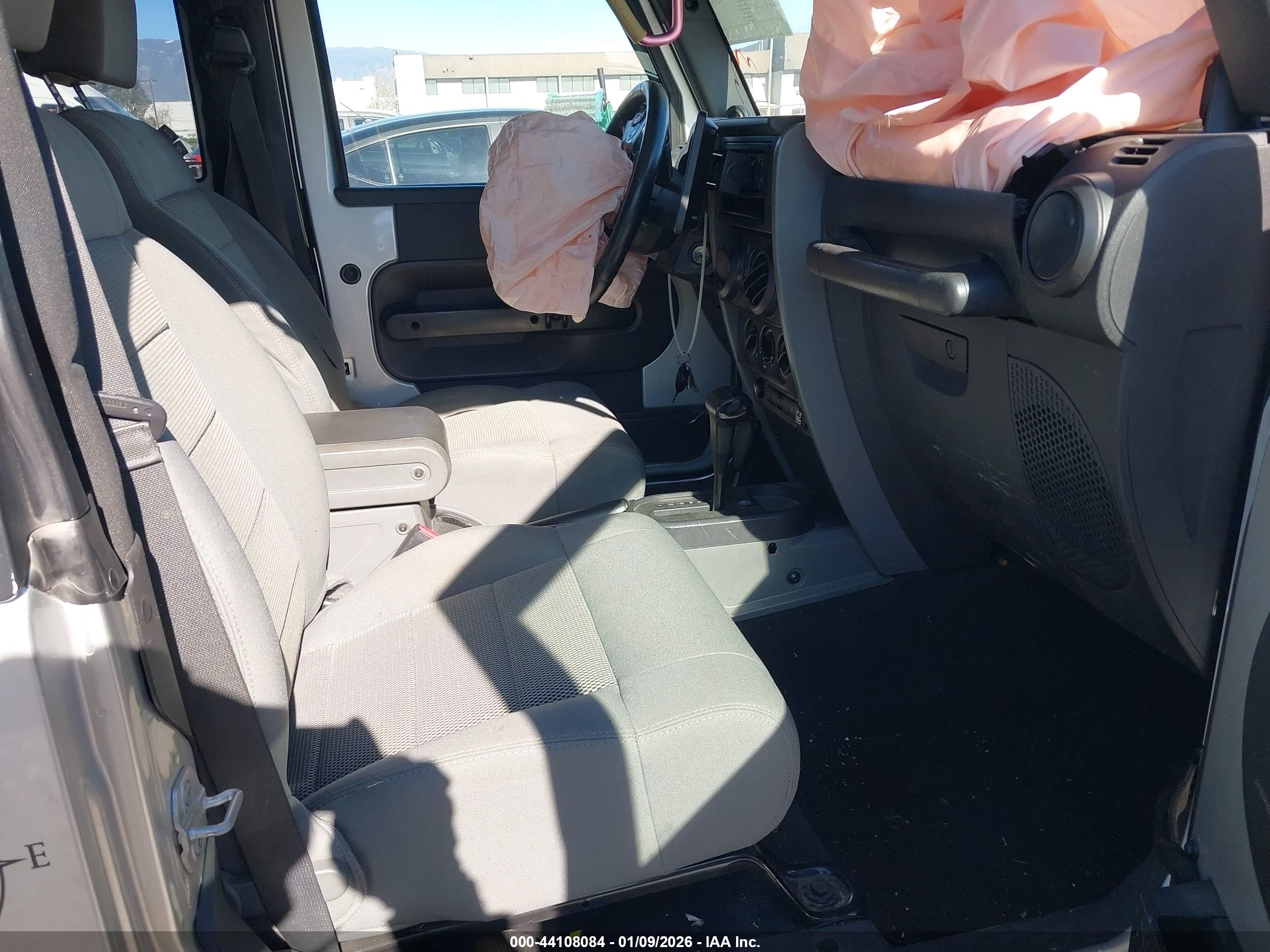 JEEP WRANGLER image 5