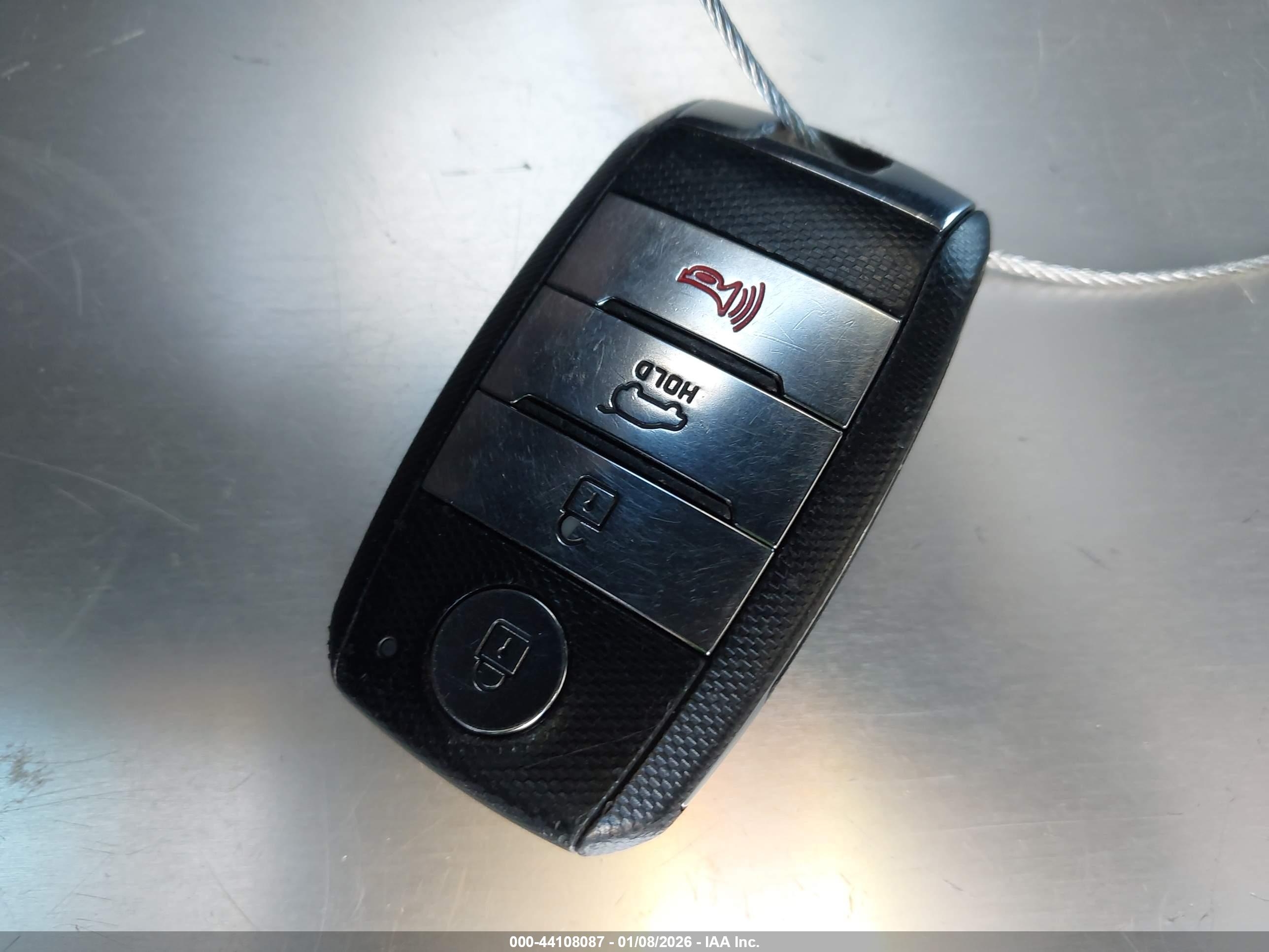 KIA SORENTO image 11