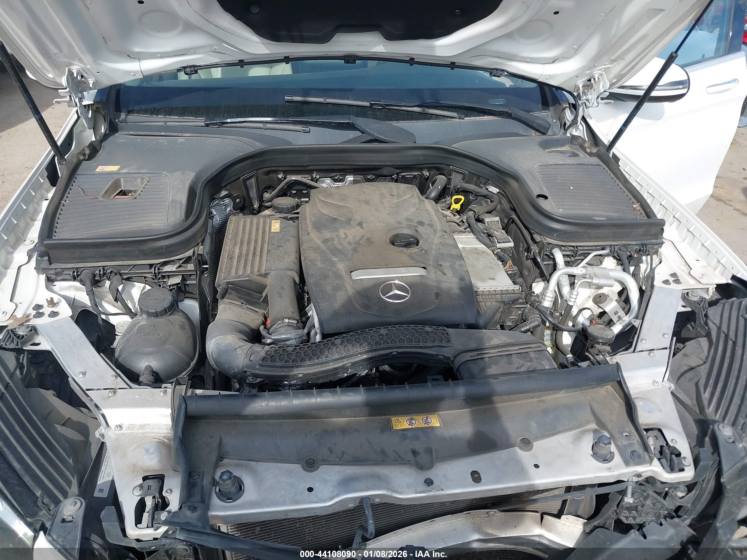 MERCEDES-BENZ GLC image 10