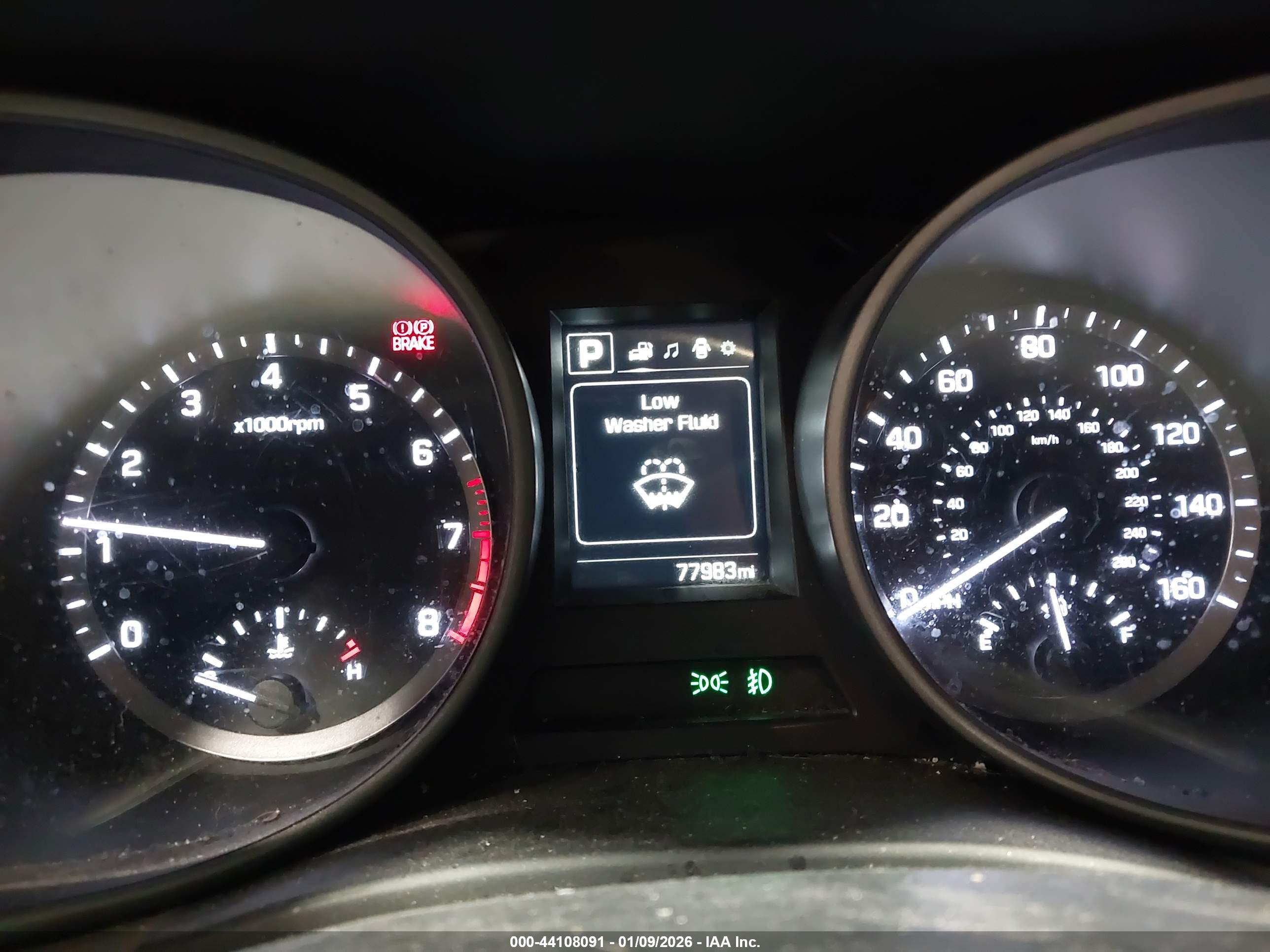 HYUNDAI SANTA image 7