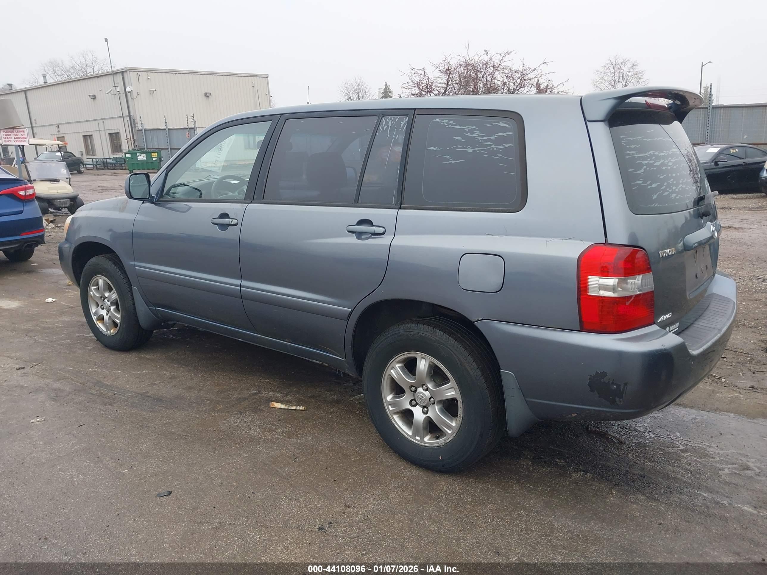 TOYOTA HIGHLANDER image 3