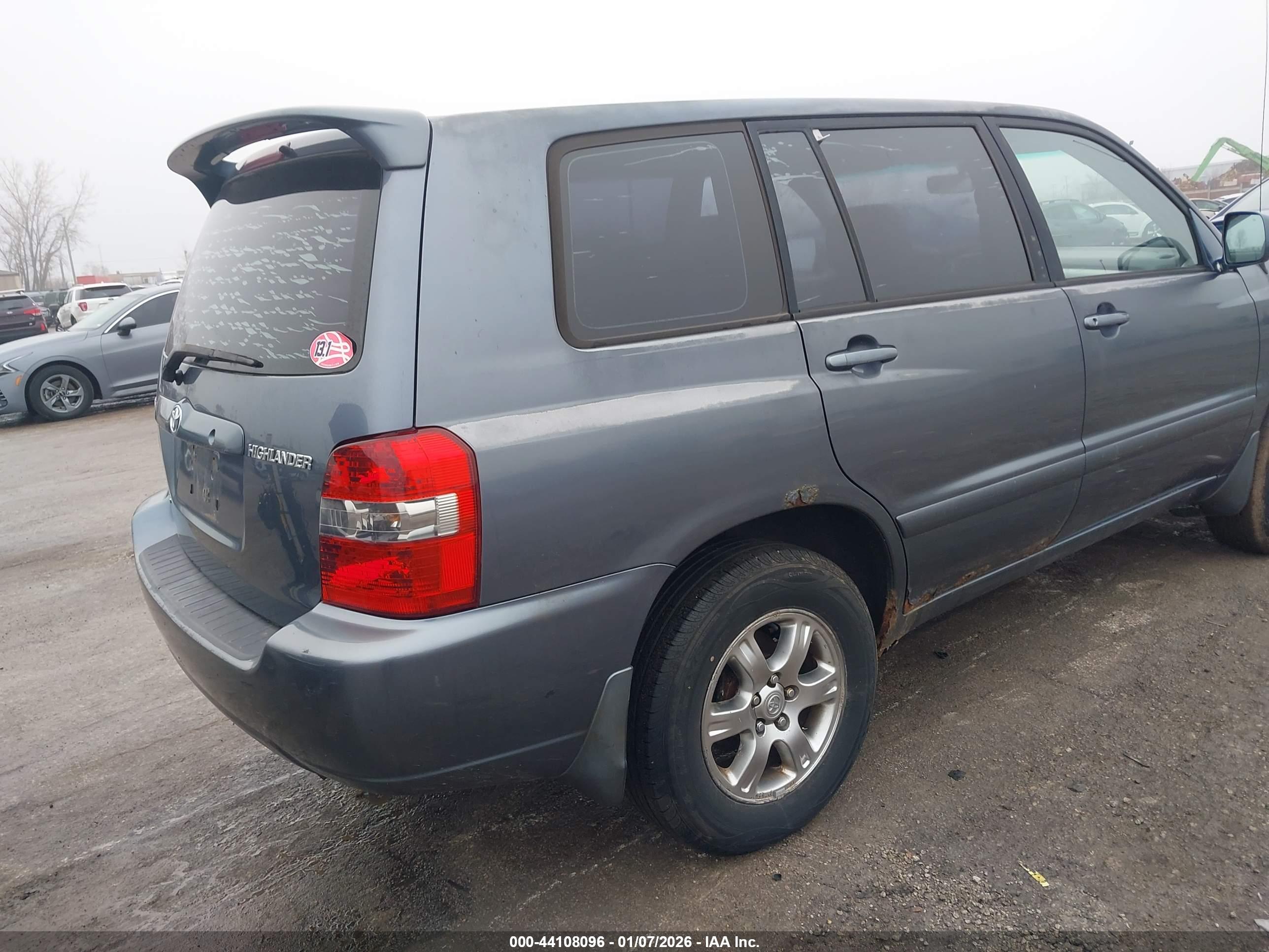 TOYOTA HIGHLANDER image 6