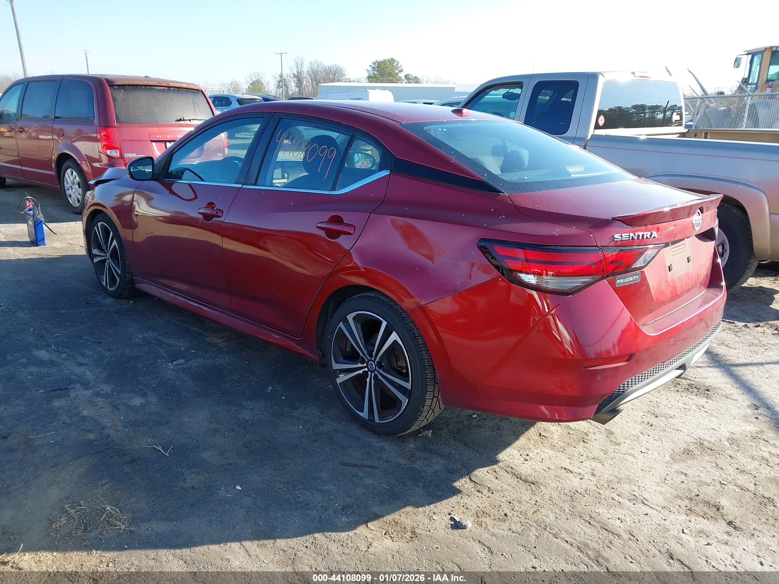 NISSAN SENTRA image 3