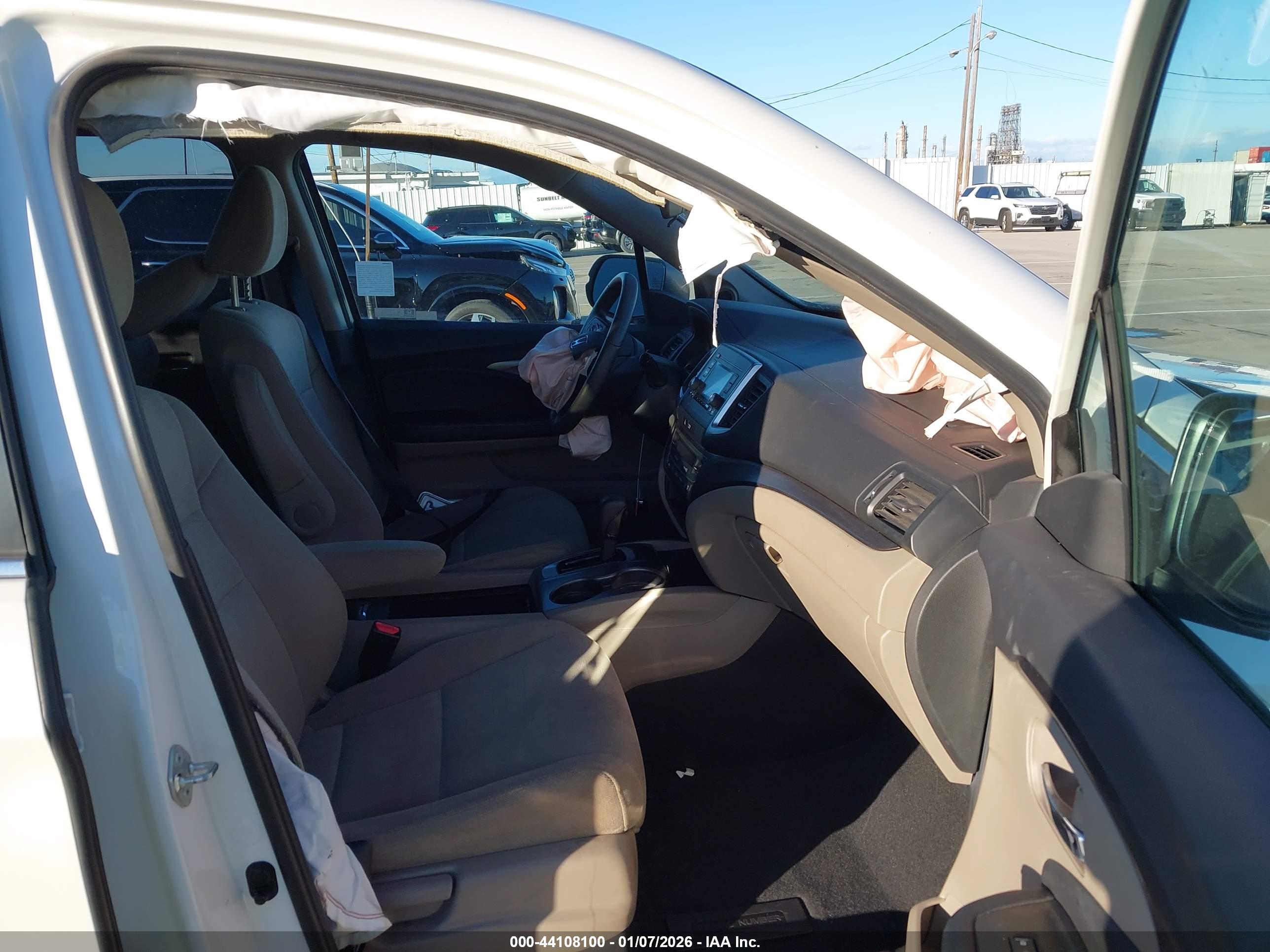 HONDA PILOT image 5