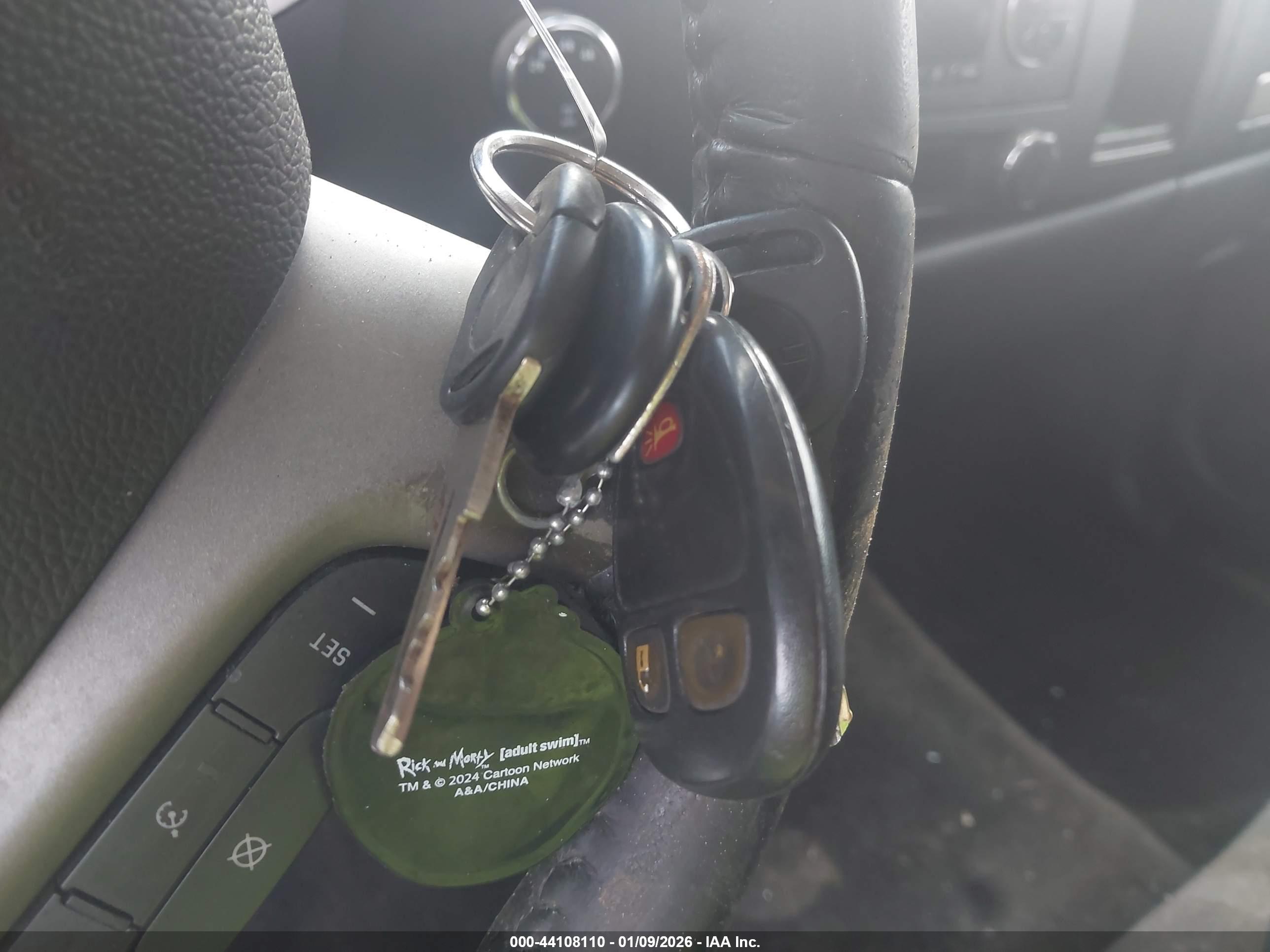 GMC SIERRA image 11