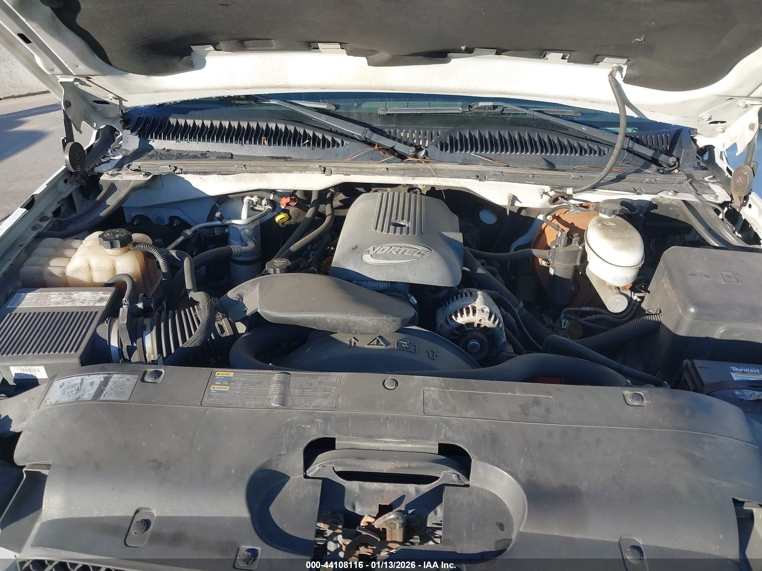 CHEVROLET SILVERADO image 10