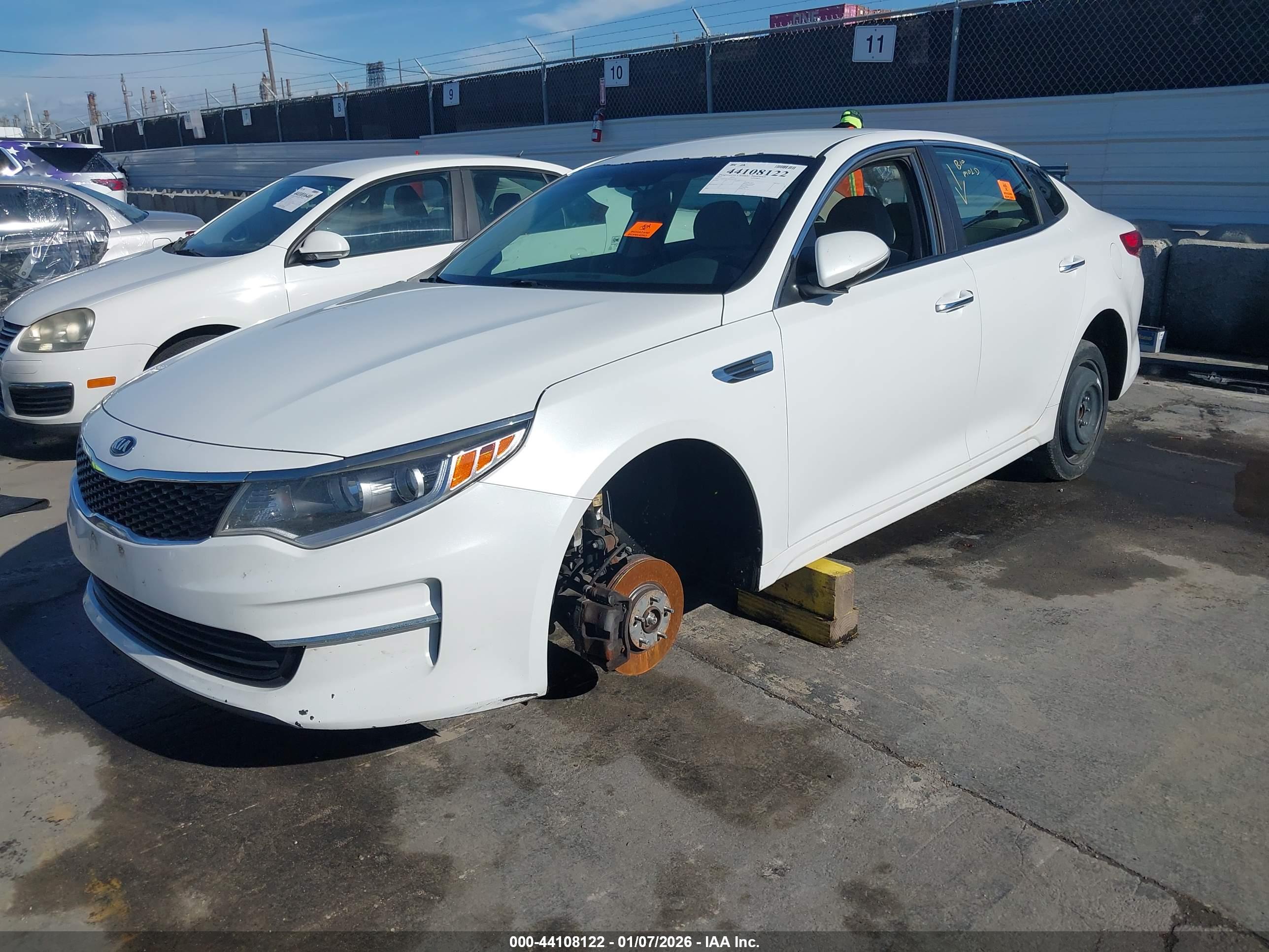 KIA OPTIMA image 2