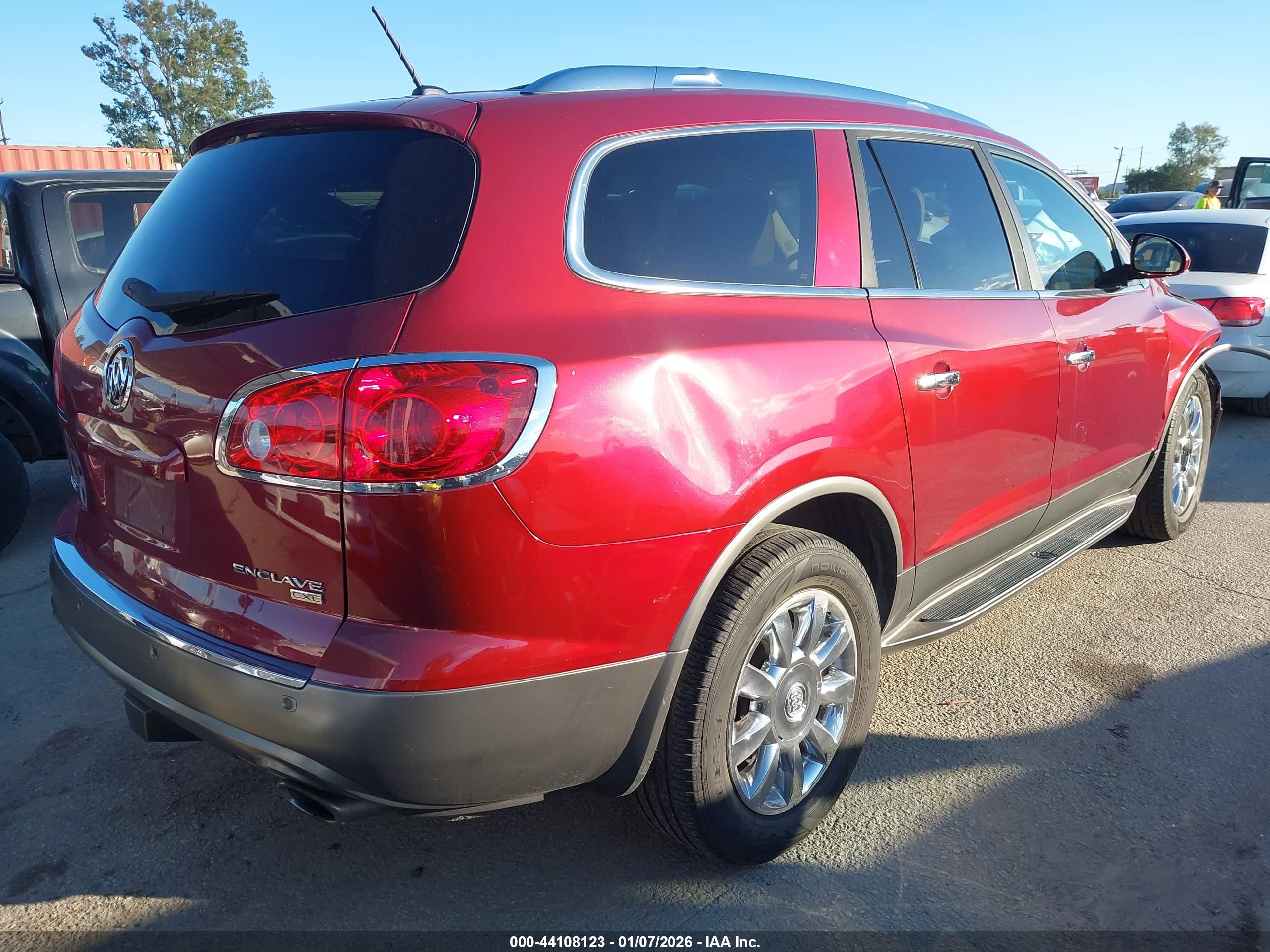 BUICK ENCLAVE image 4