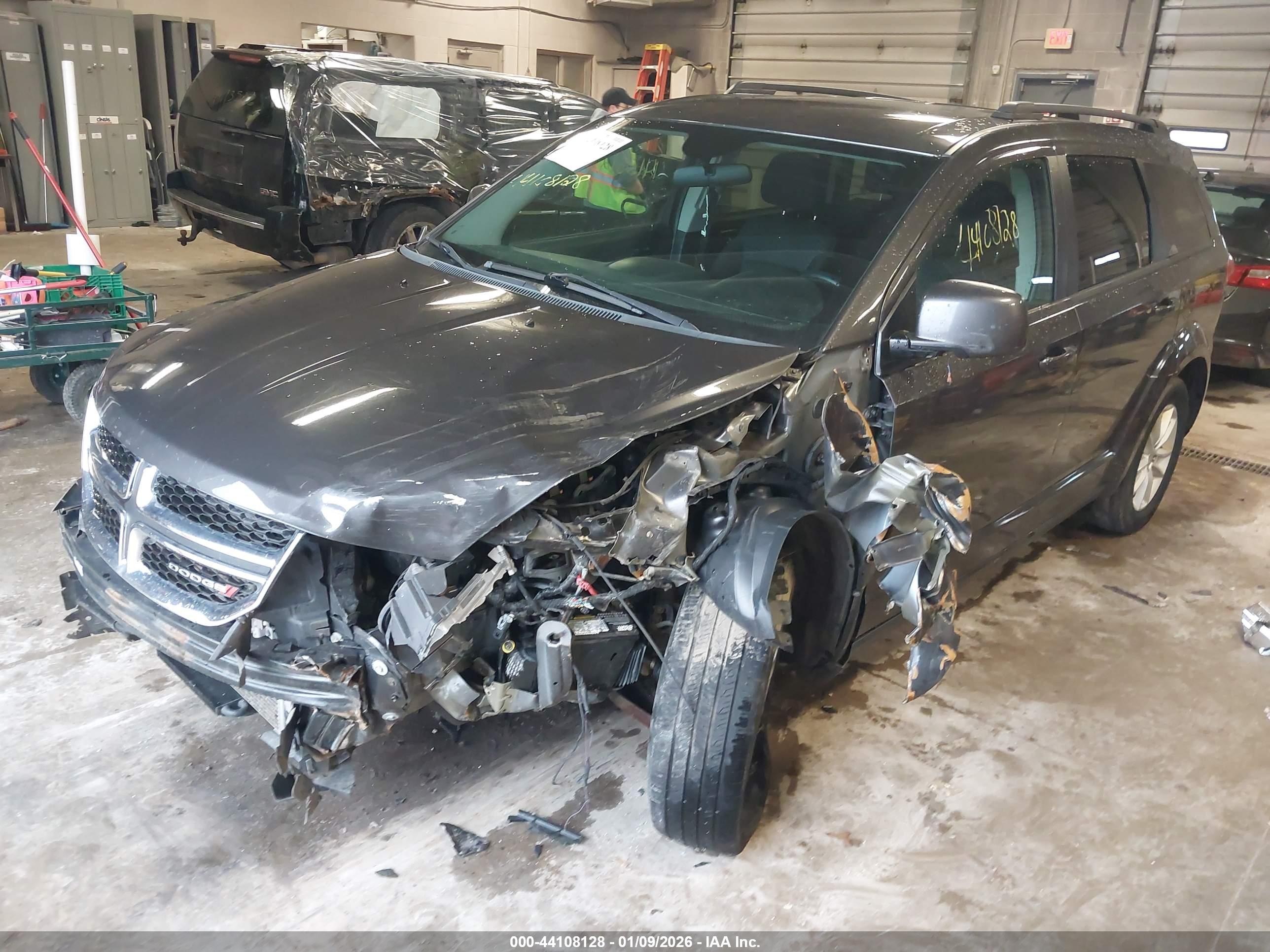 DODGE JOURNEY image 2