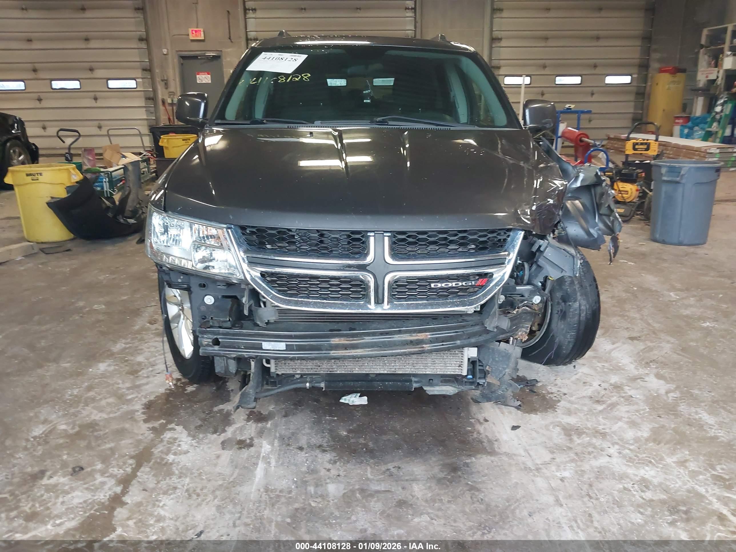 DODGE JOURNEY image 6