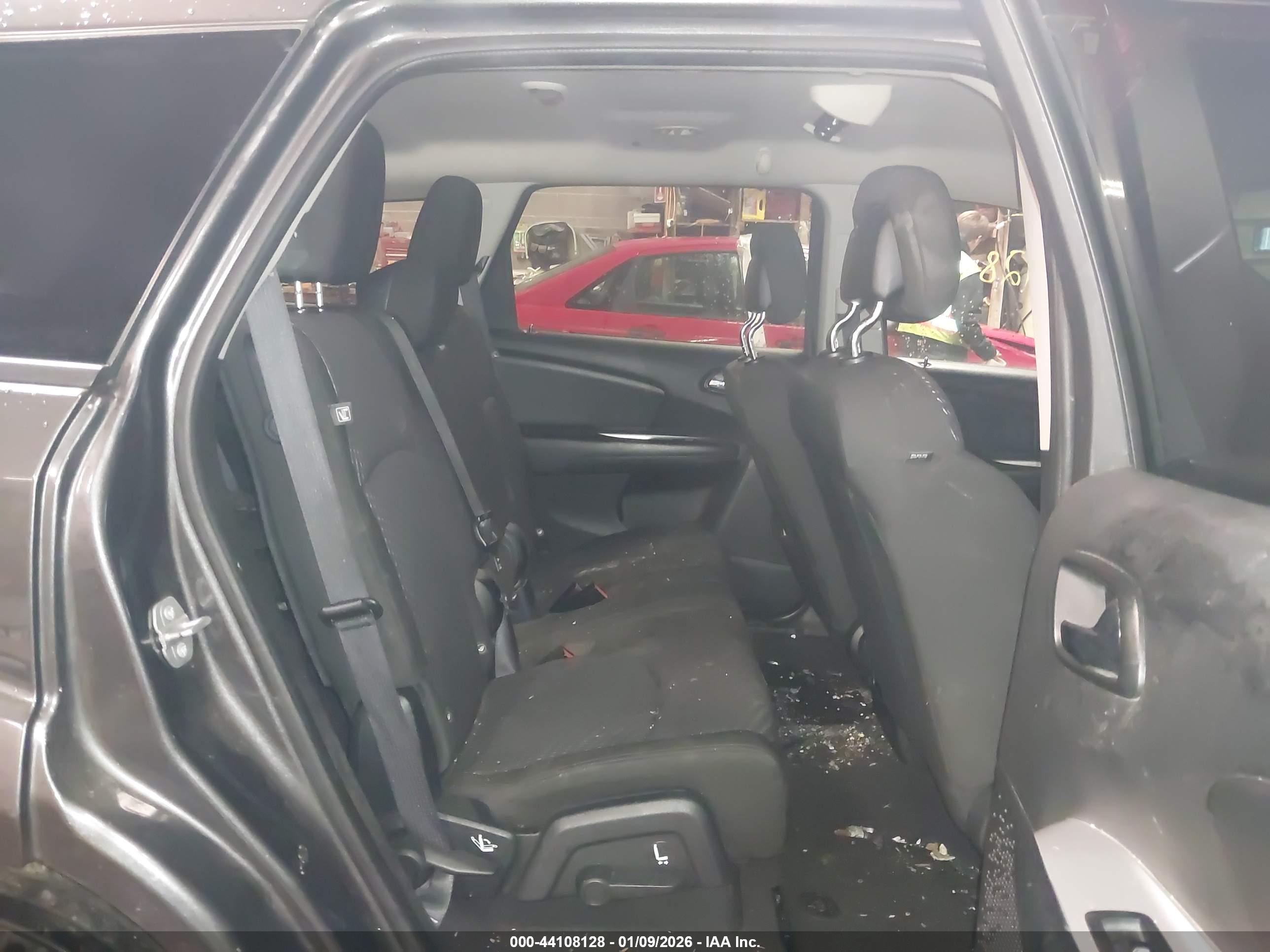 DODGE JOURNEY image 8