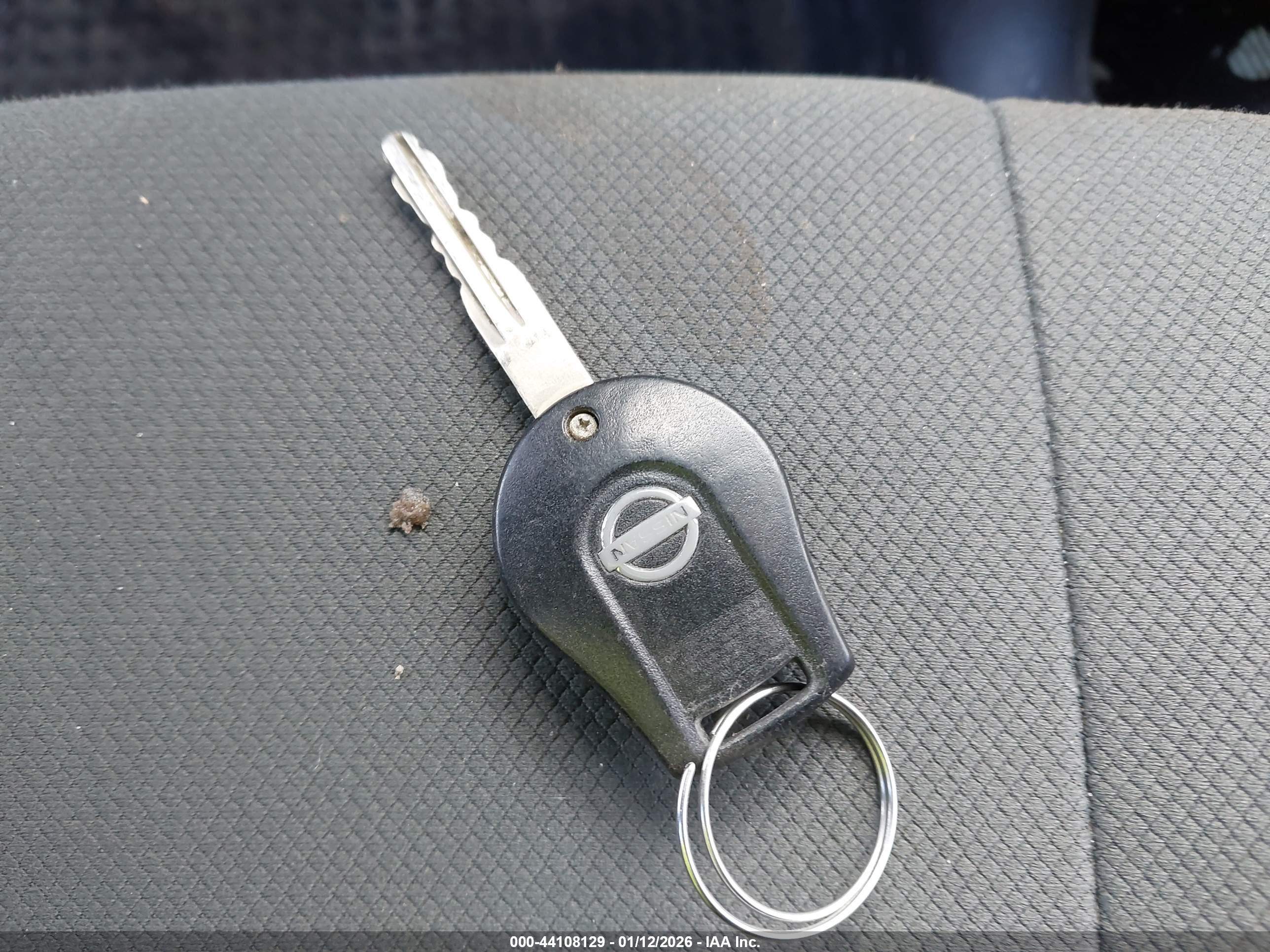 NISSAN NV200 image 11
