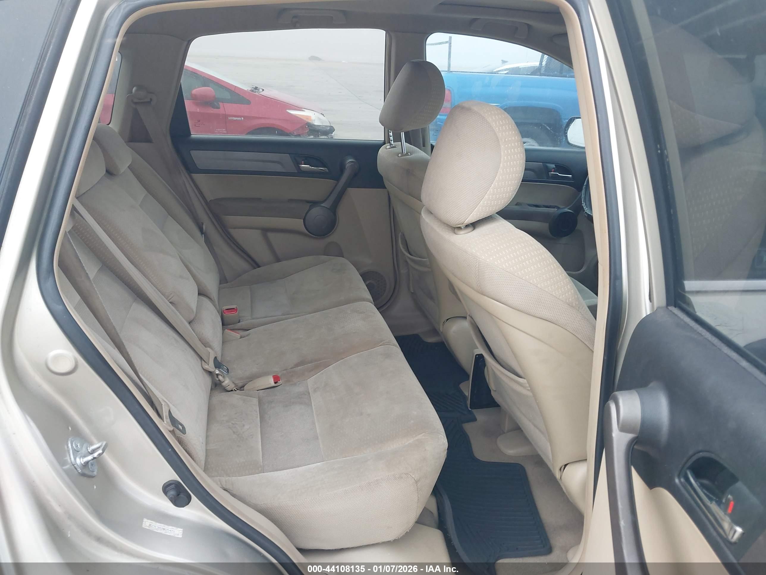 HONDA CR-V image 8