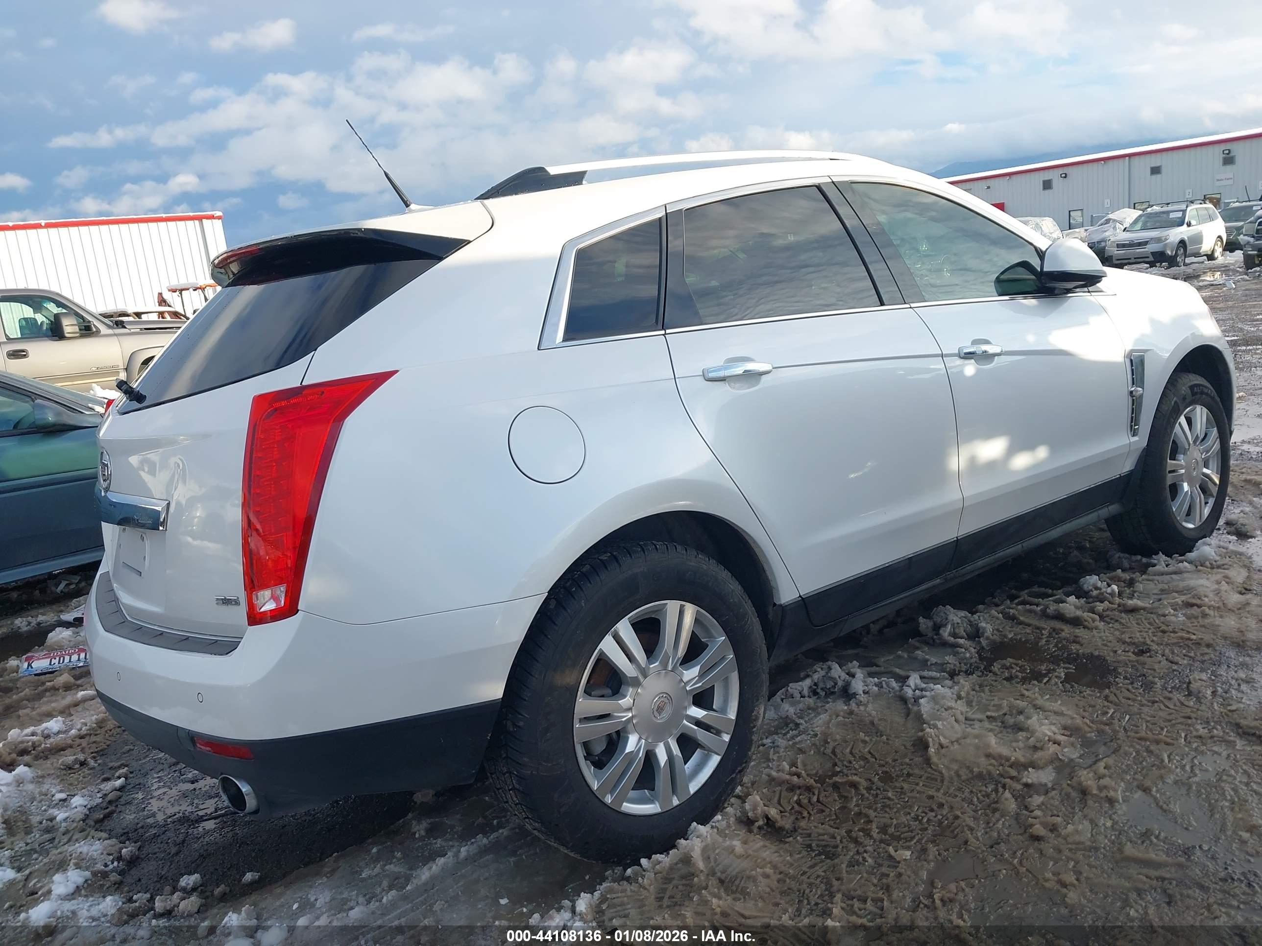 CADILLAC SRX image 4
