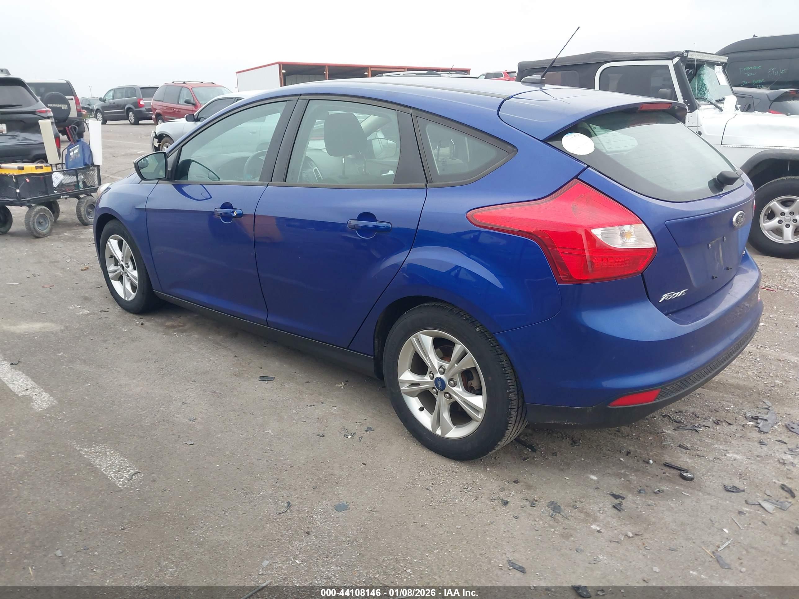 FORD FOCUS image 3