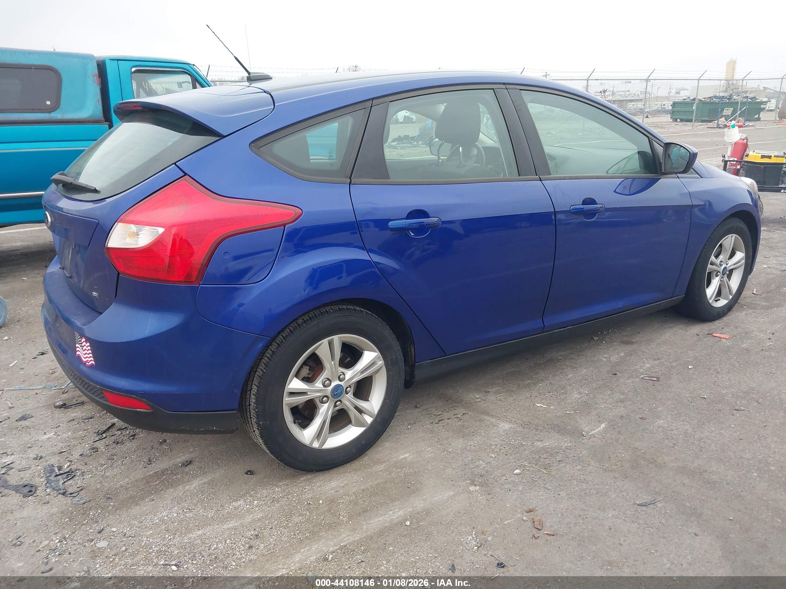 FORD FOCUS image 4