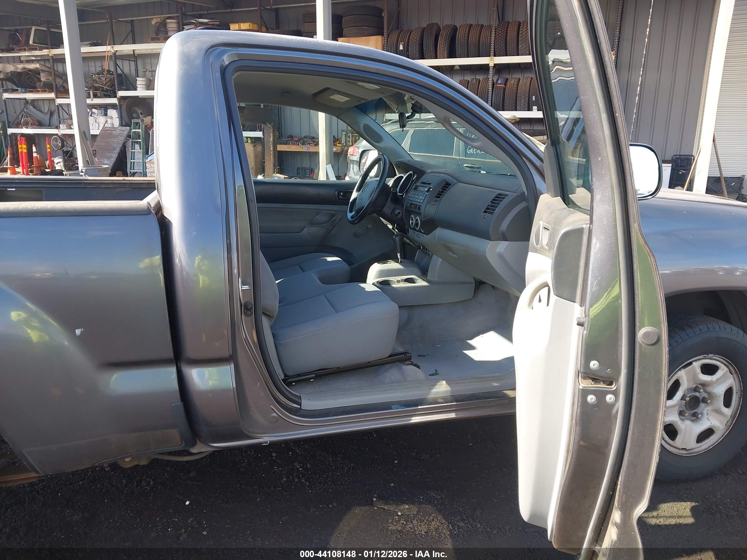 TOYOTA TACOMA image 5