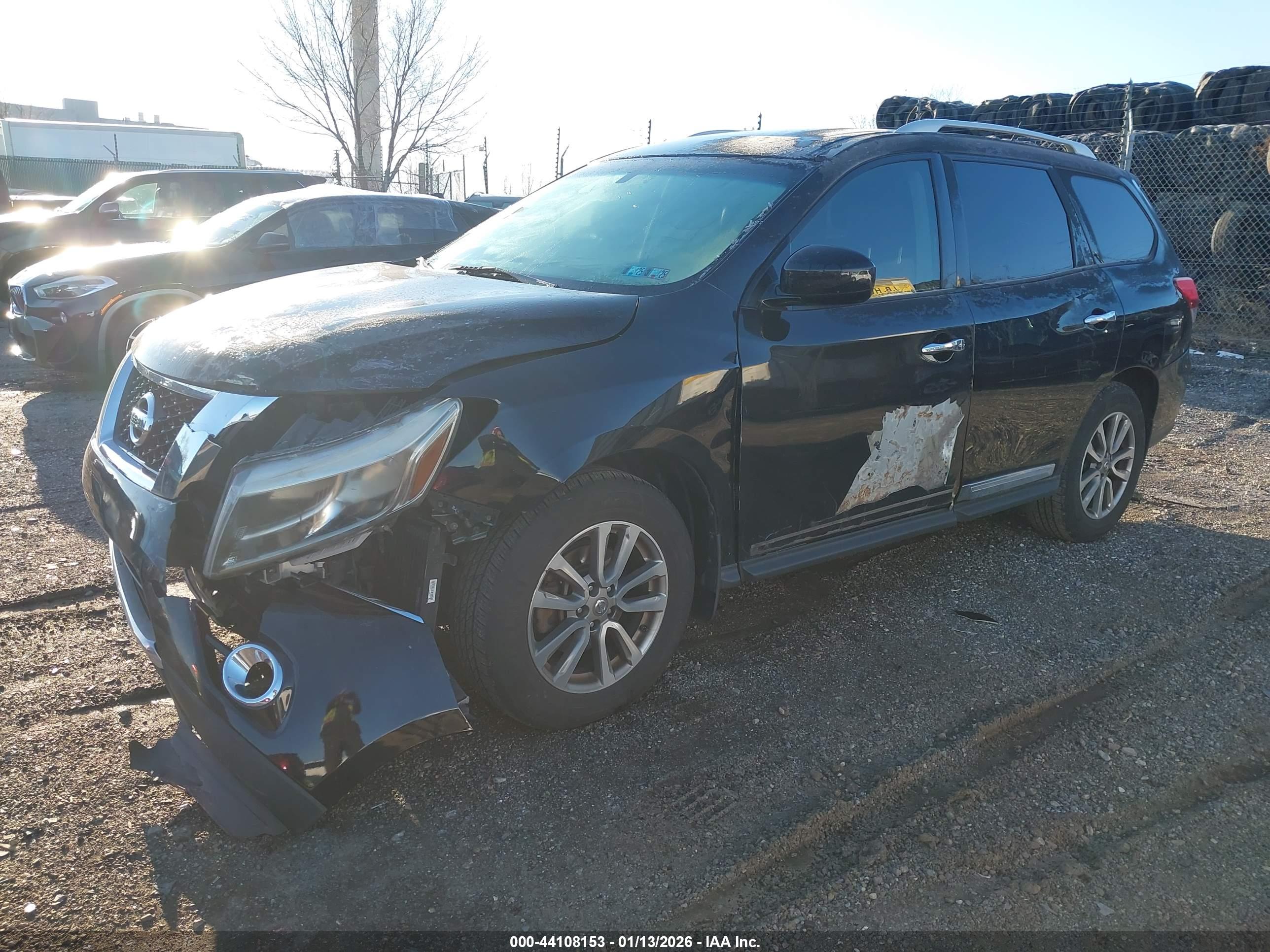 NISSAN PATHFINDER image 2