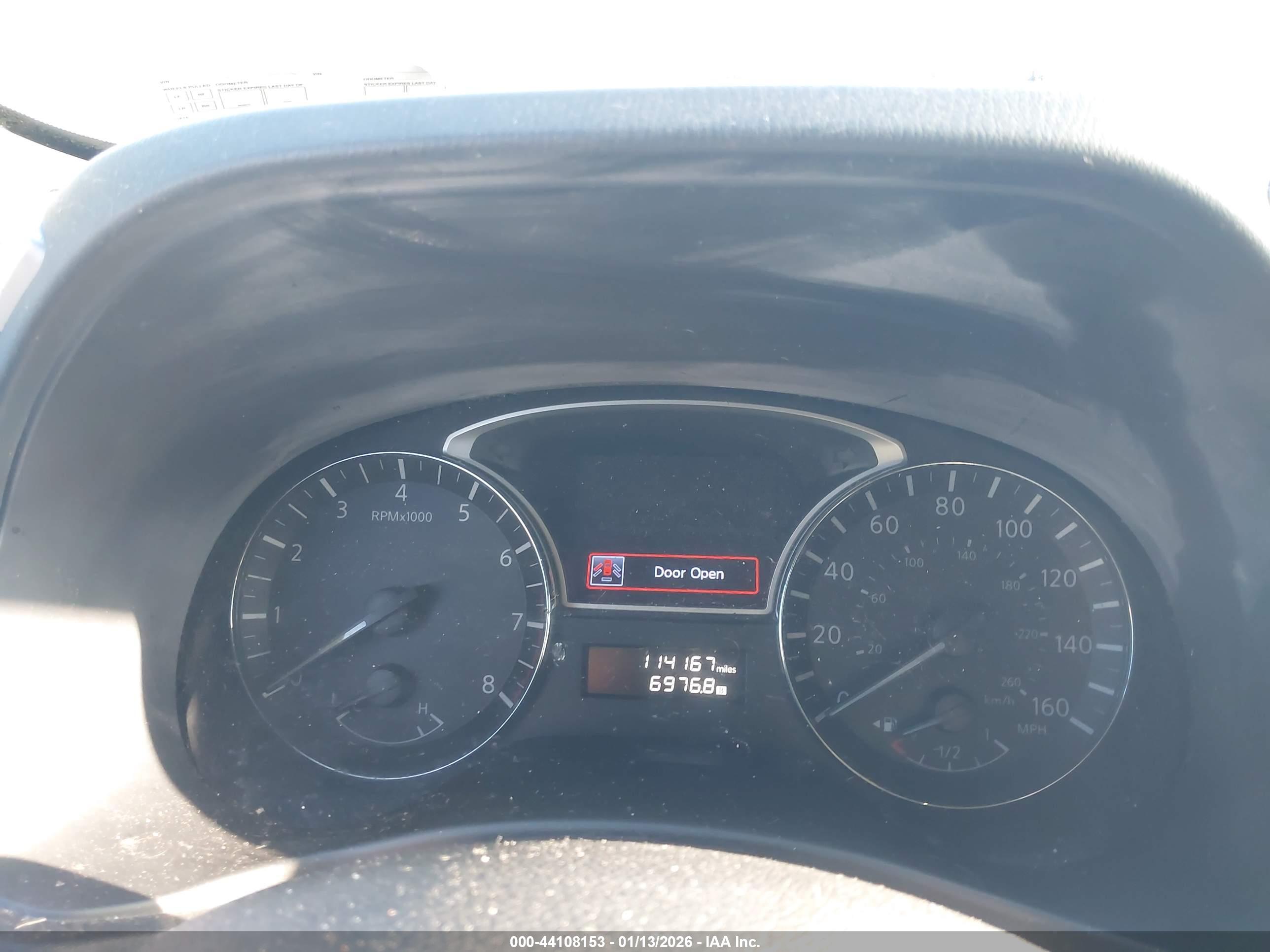 NISSAN PATHFINDER image 7