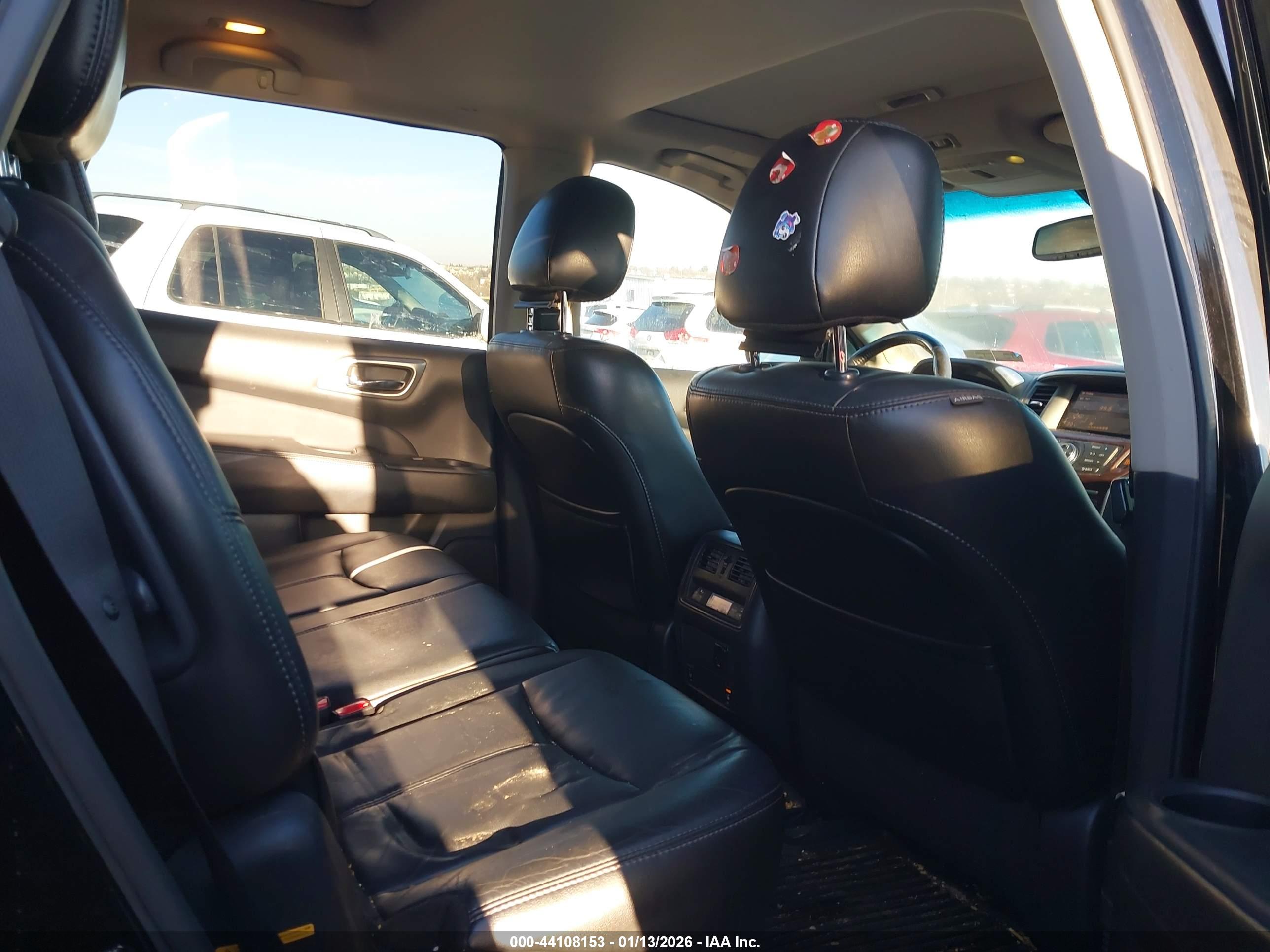 NISSAN PATHFINDER image 8
