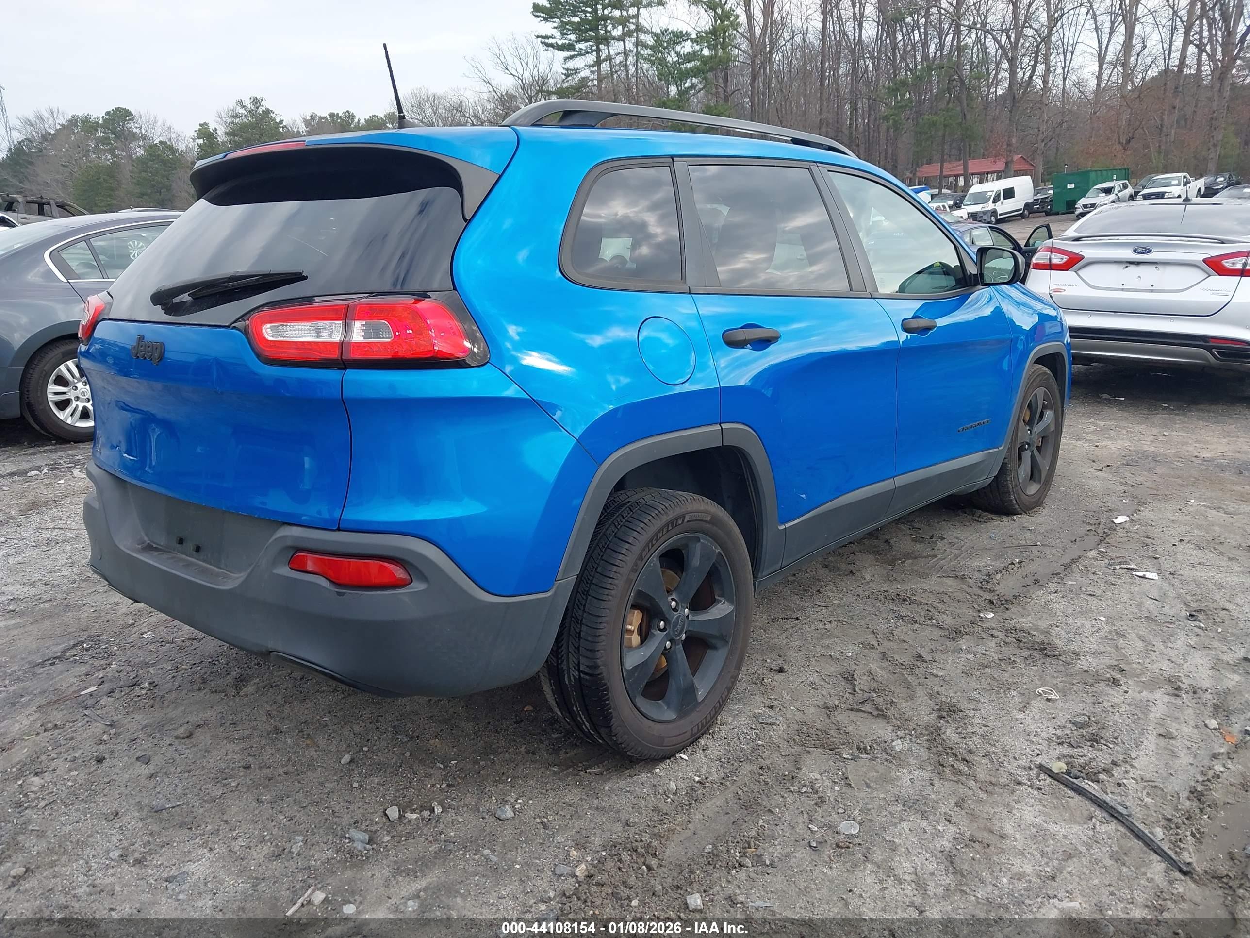 JEEP CHEROKEE image 4