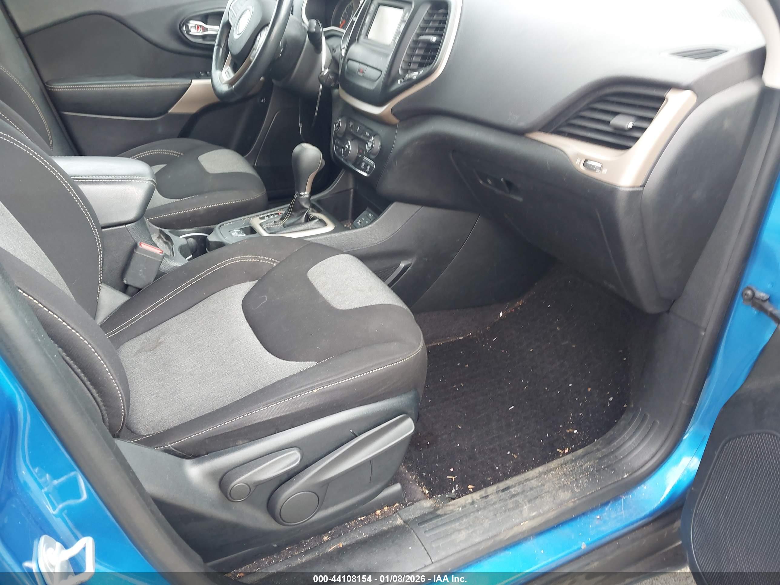 JEEP CHEROKEE image 5
