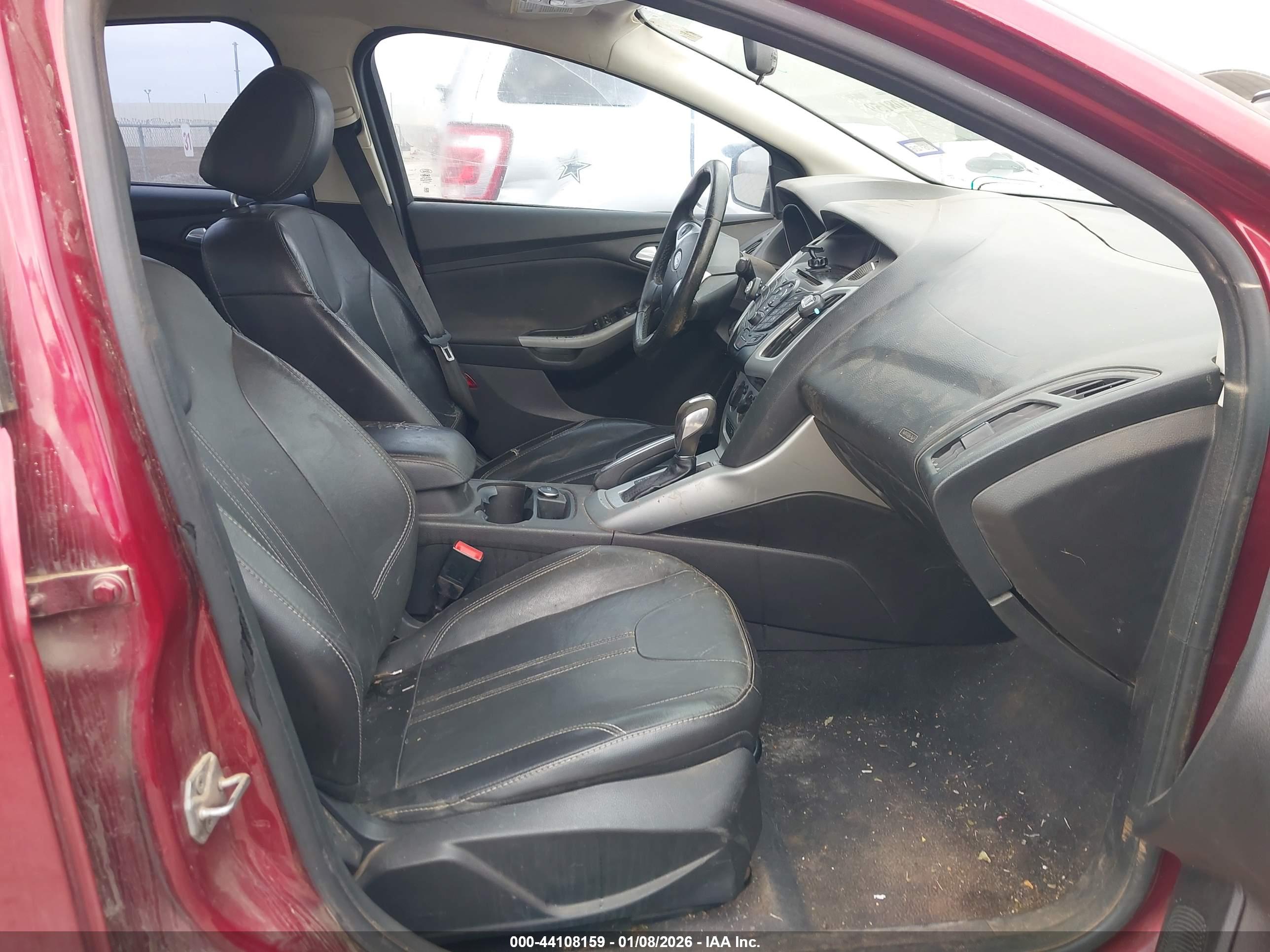 FORD FOCUS image 5
