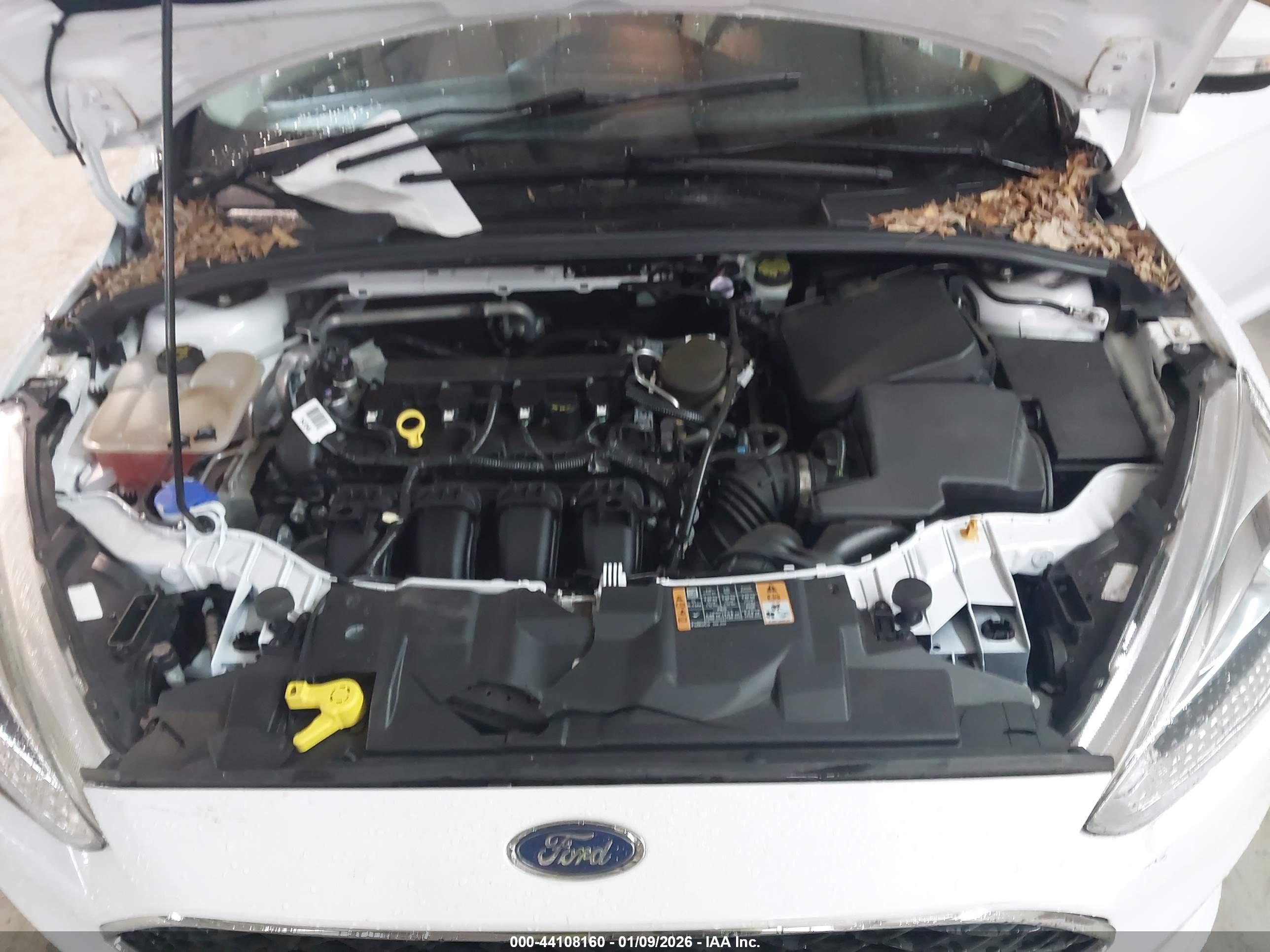 FORD FOCUS image 10