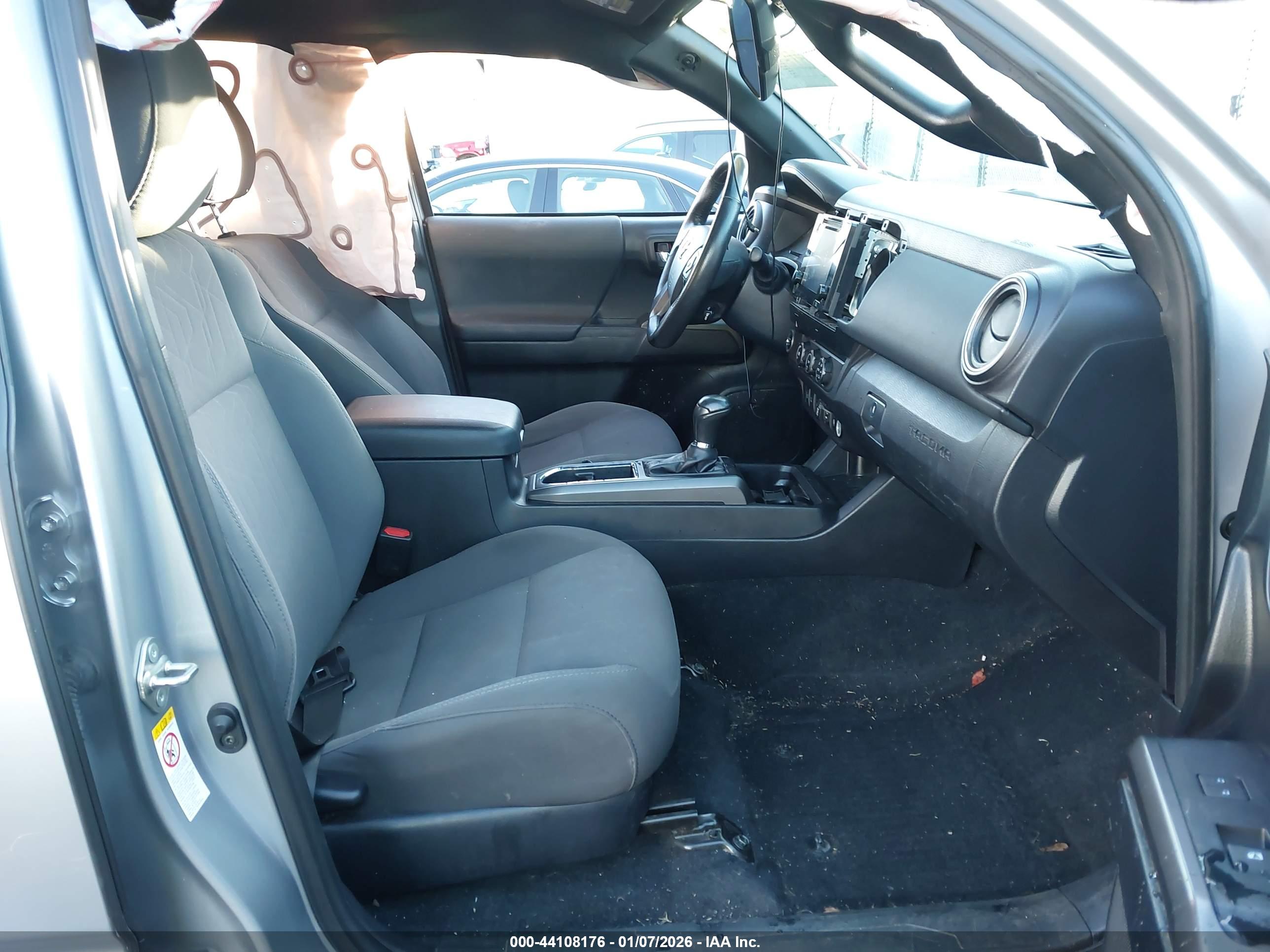 TOYOTA TACOMA image 5