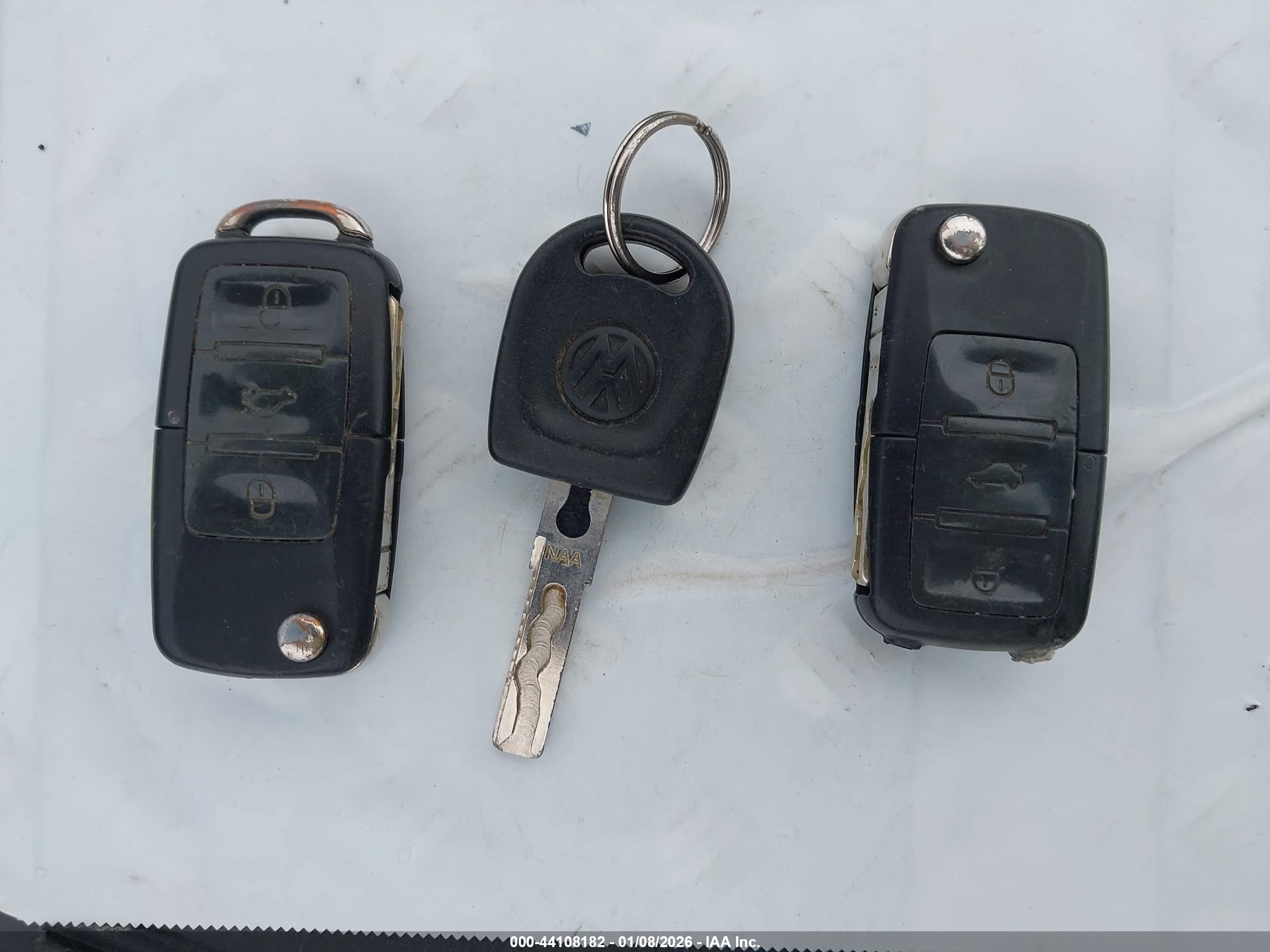 VOLKSWAGEN NEW image 11