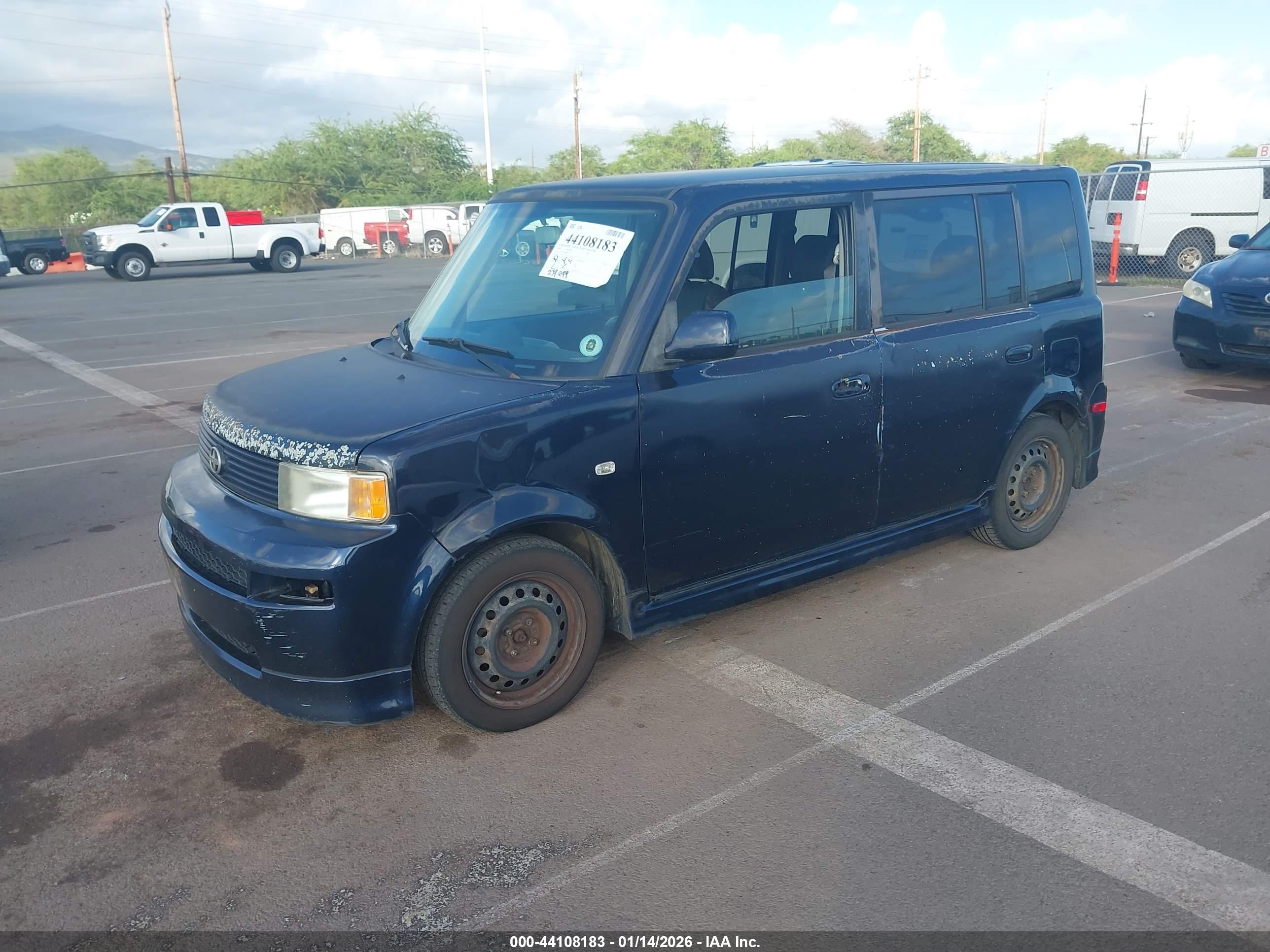 SCION XB image 2