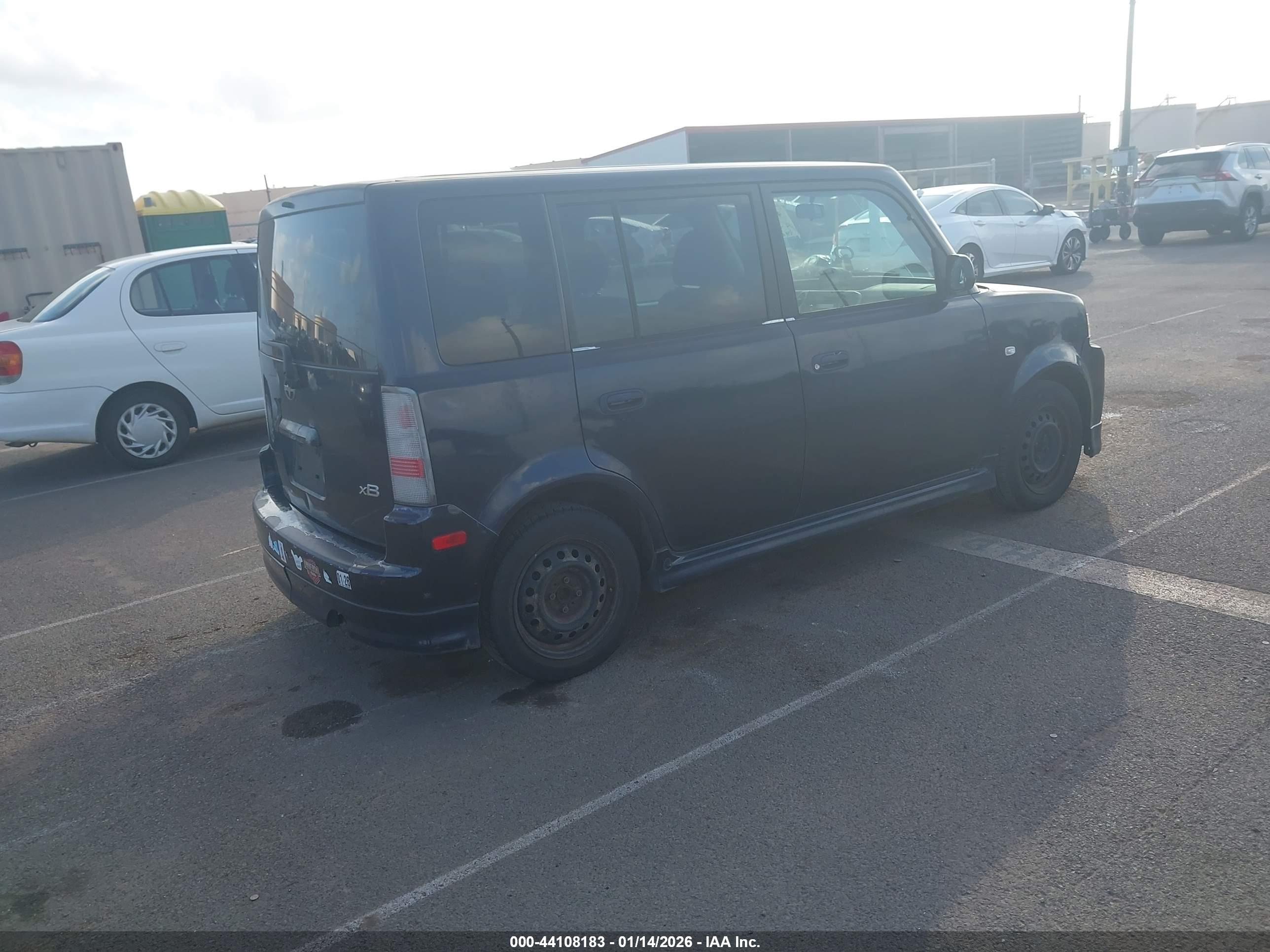 SCION XB image 4