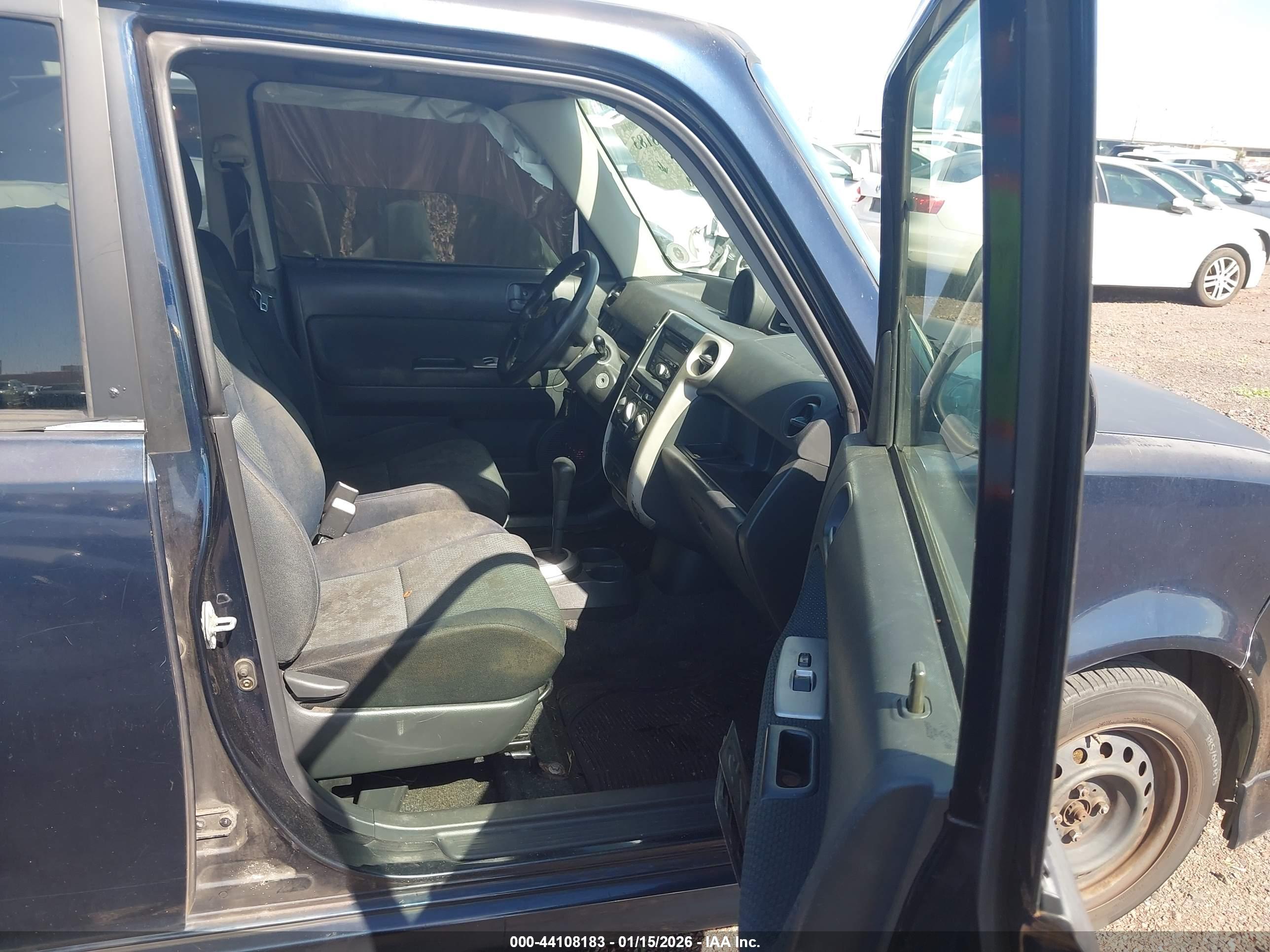 SCION XB image 5