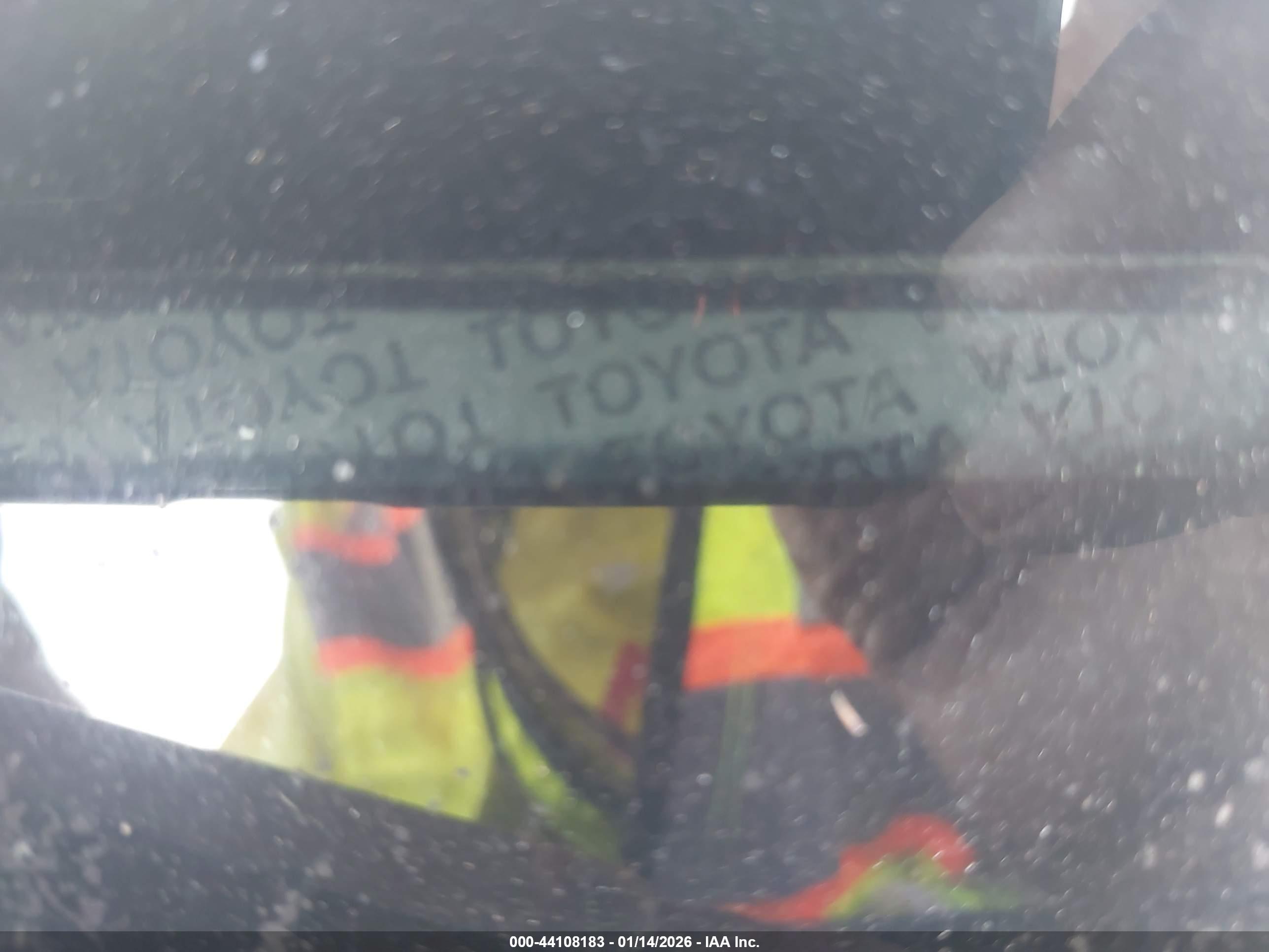 SCION XB image 9