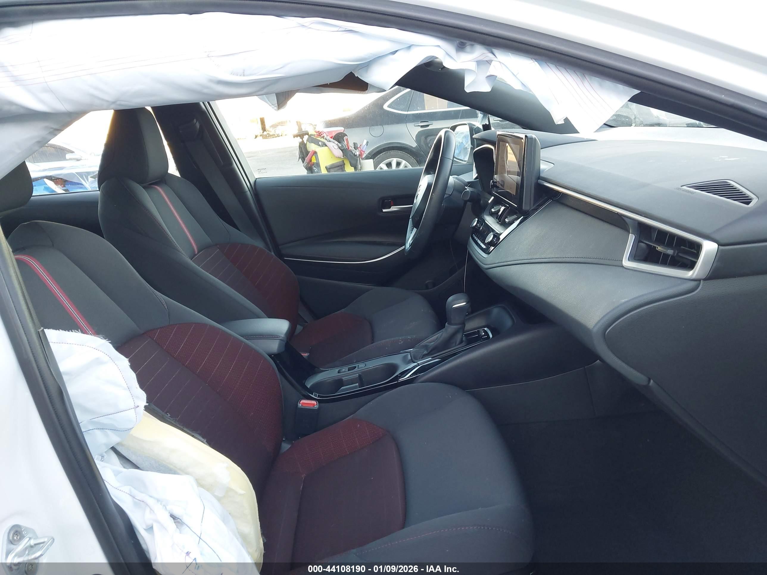 TOYOTA COROLLA image 5