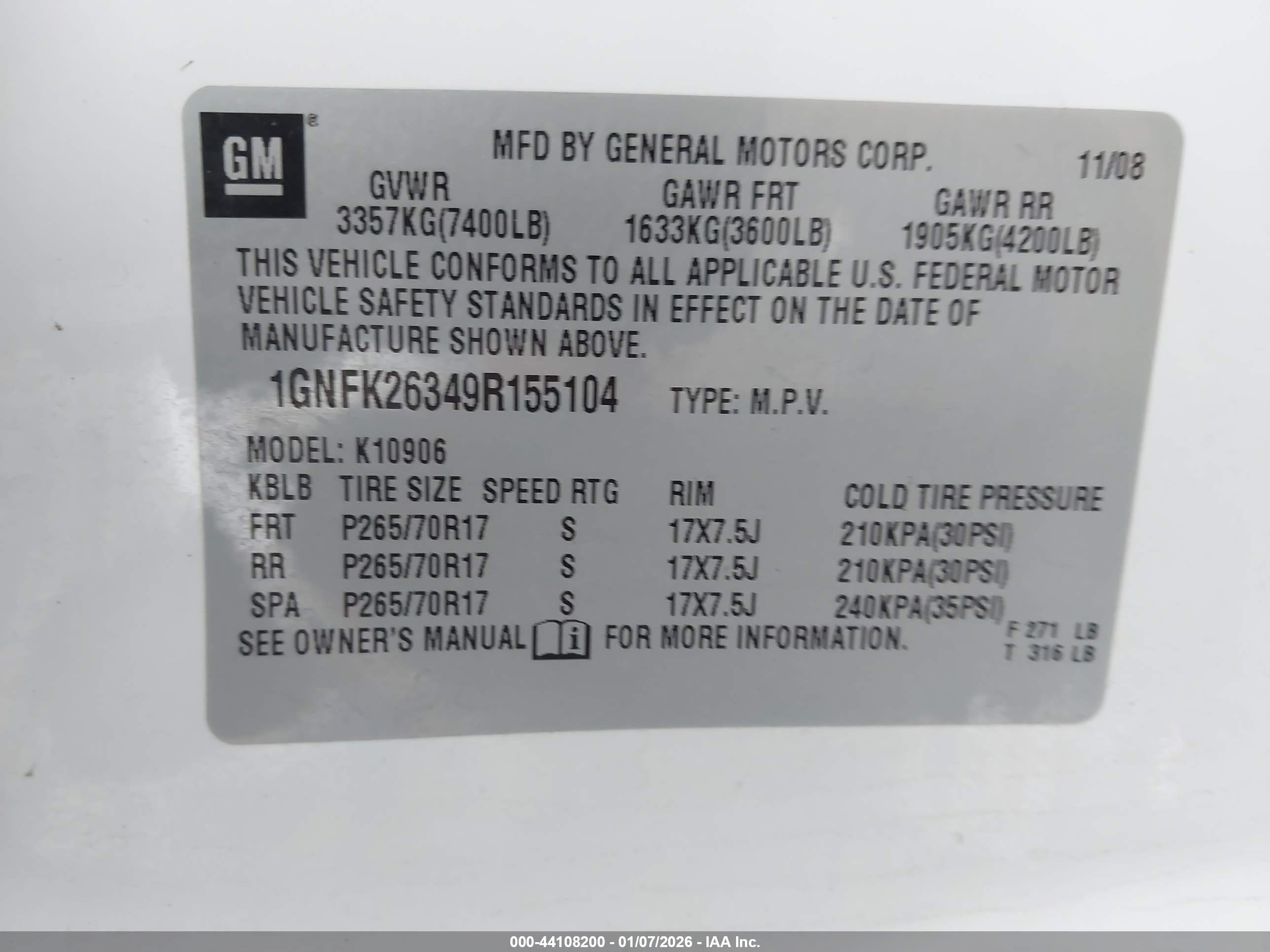 CHEVROLET SUBURBAN image 9