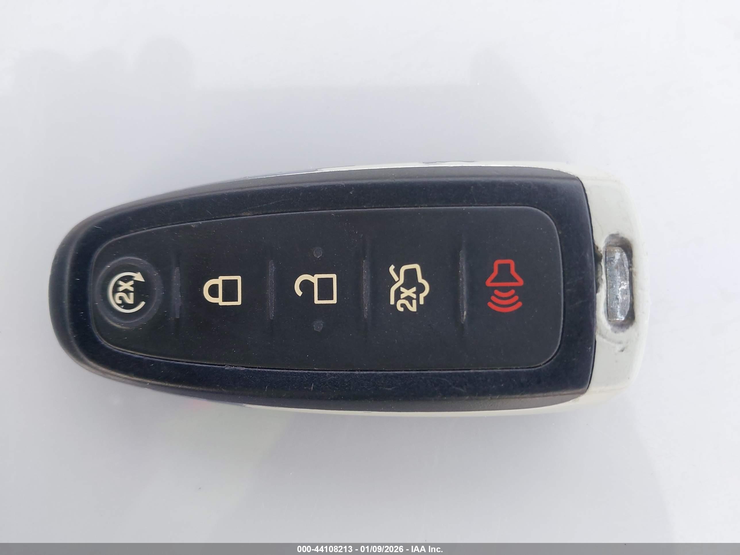 FORD ESCAPE image 11