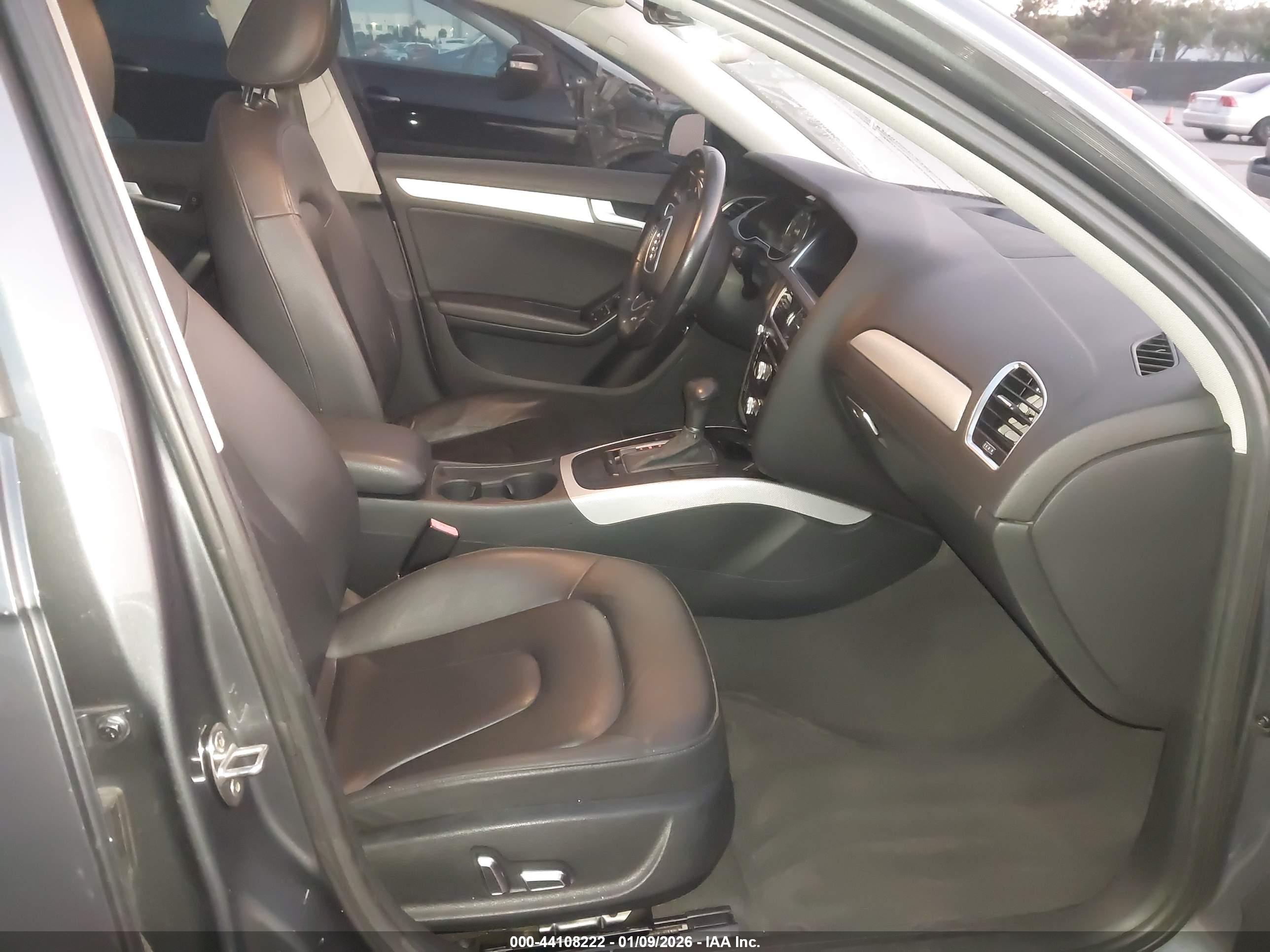 AUDI A4 image 5
