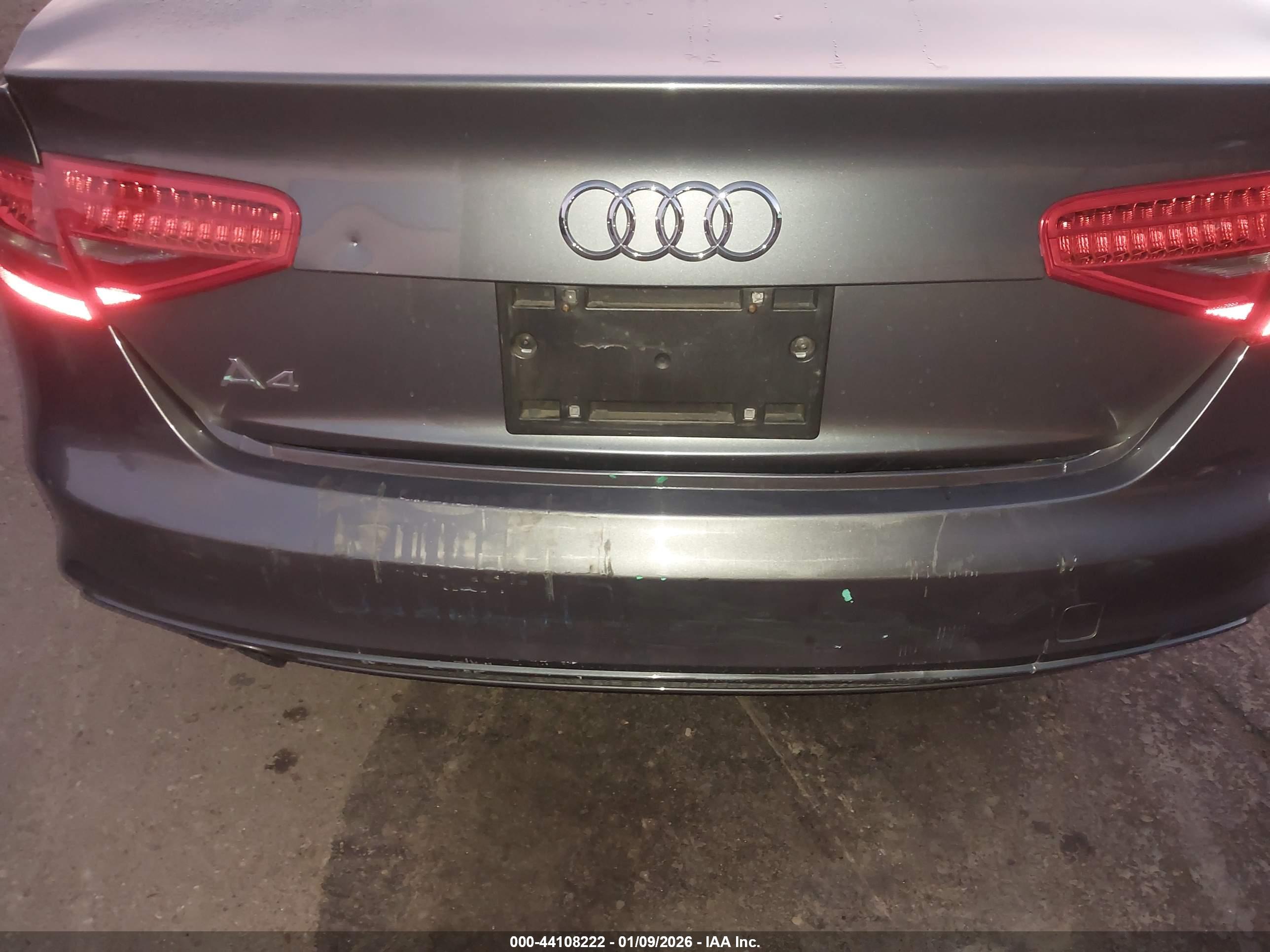 AUDI A4 image 6