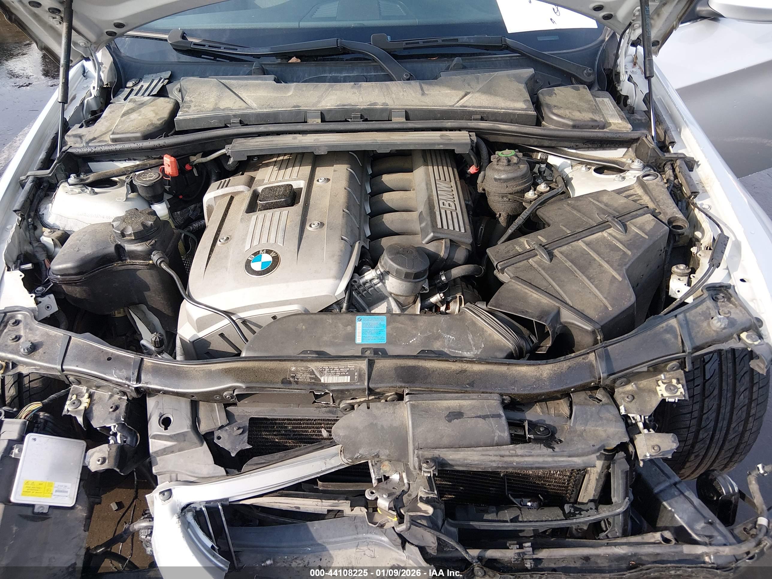 BMW 330I image 10