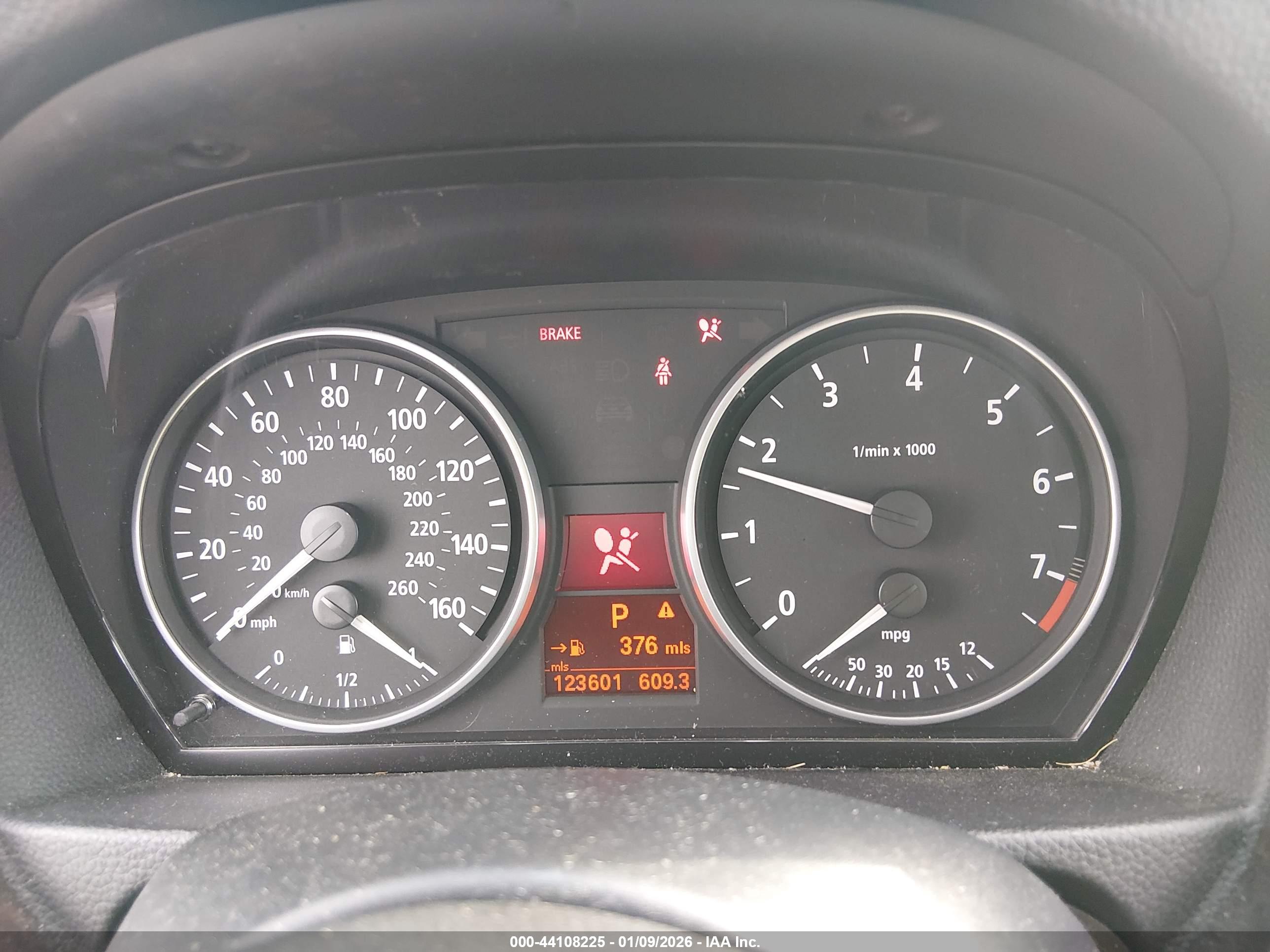BMW 330I image 7