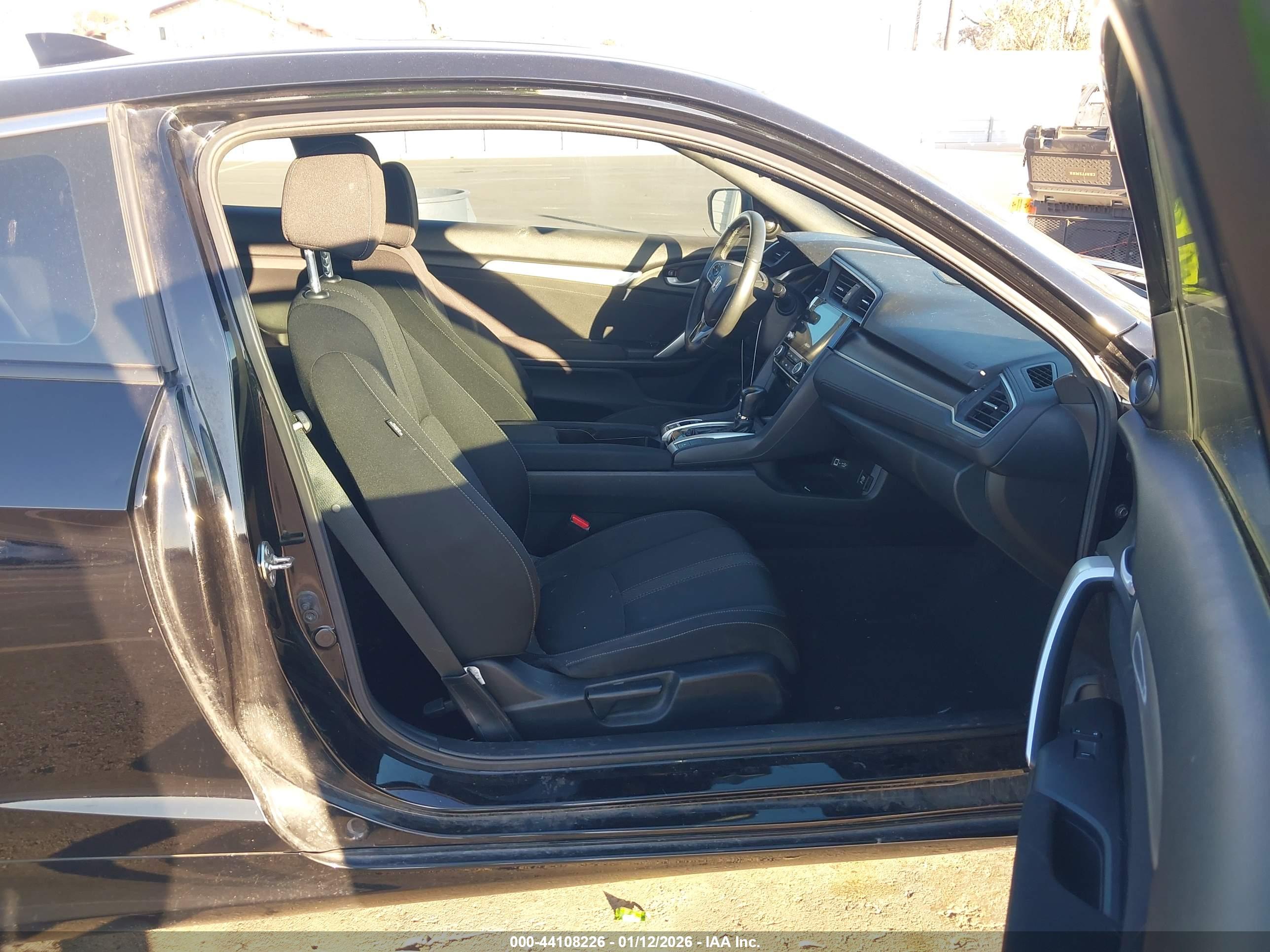 HONDA CIVIC image 5
