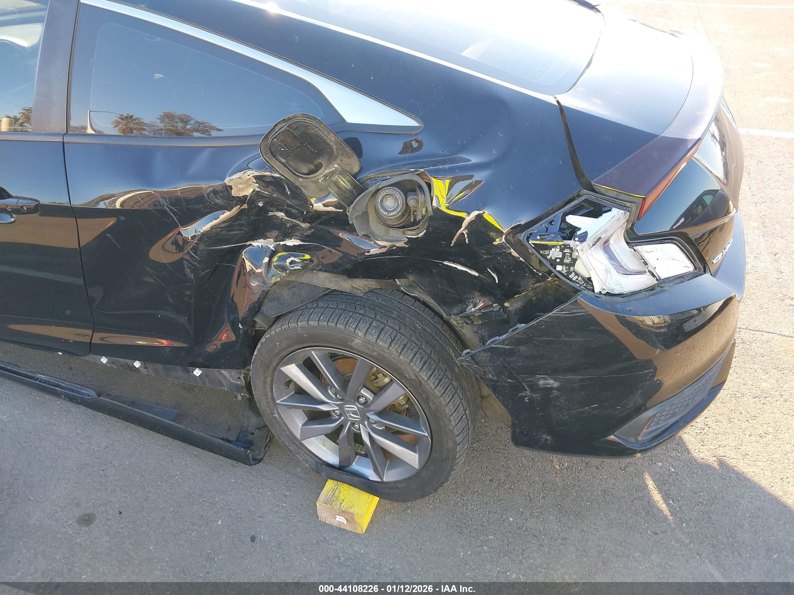 HONDA CIVIC image 6