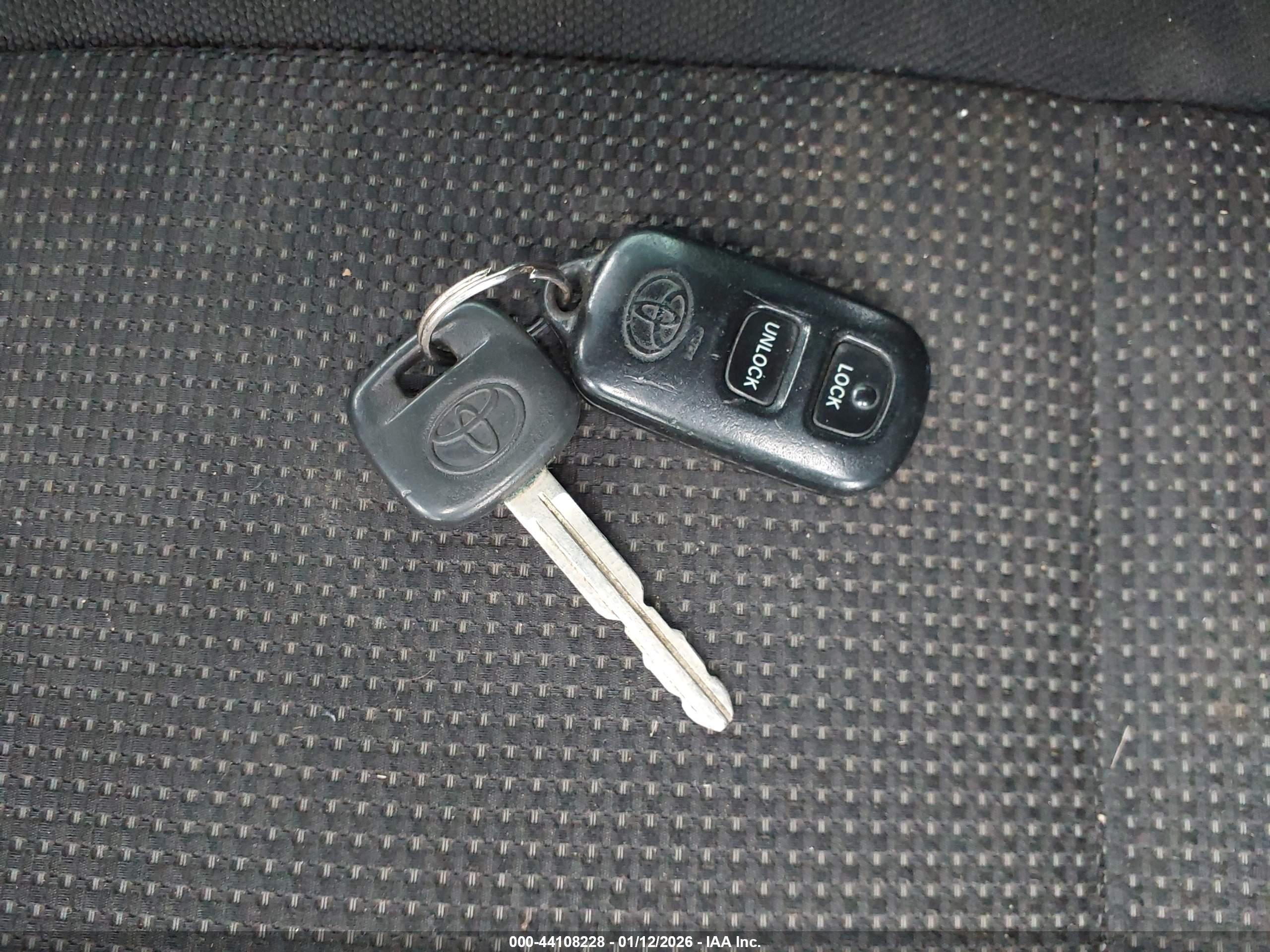 TOYOTA FJ image 11
