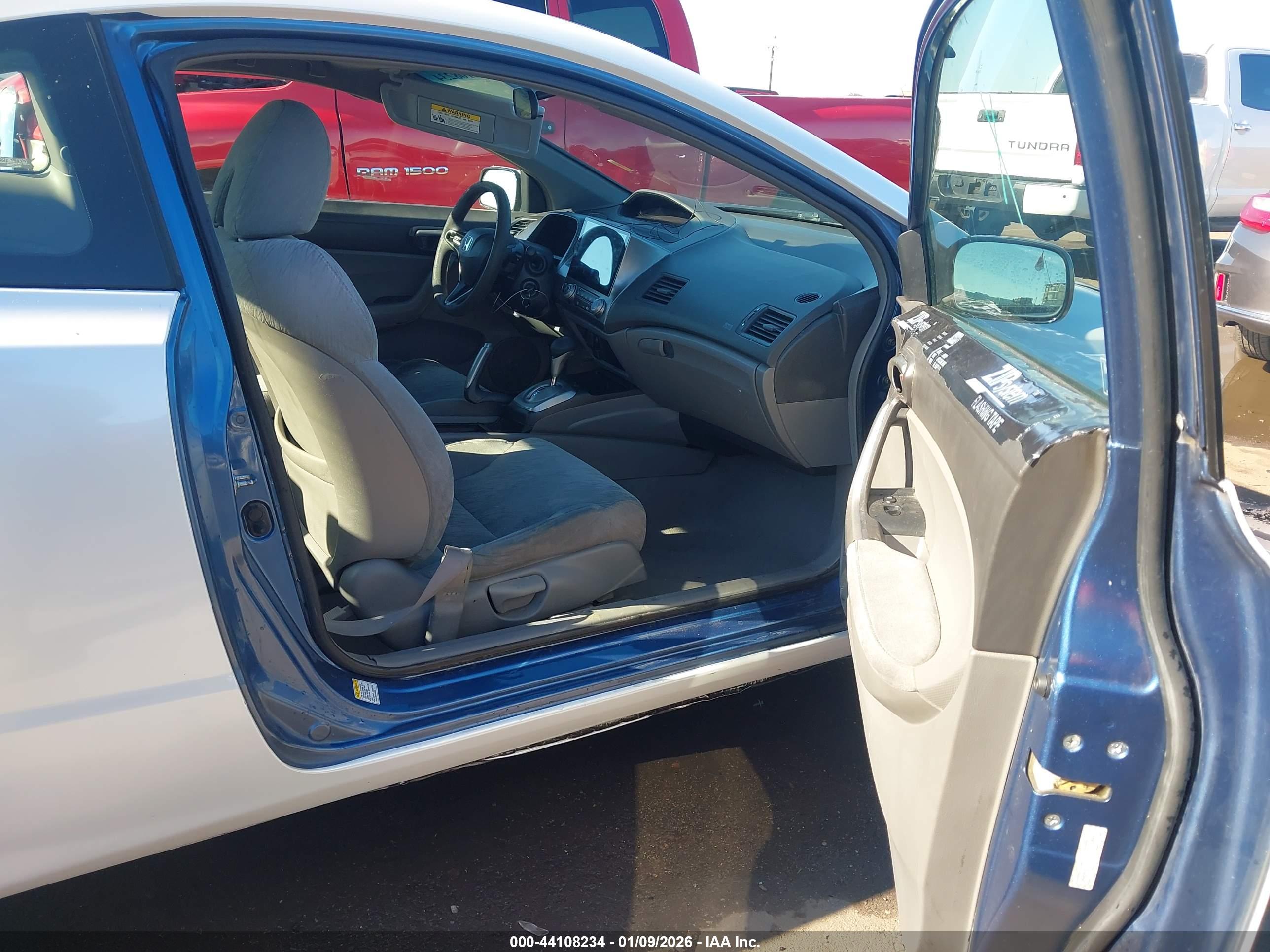 HONDA CIVIC image 5