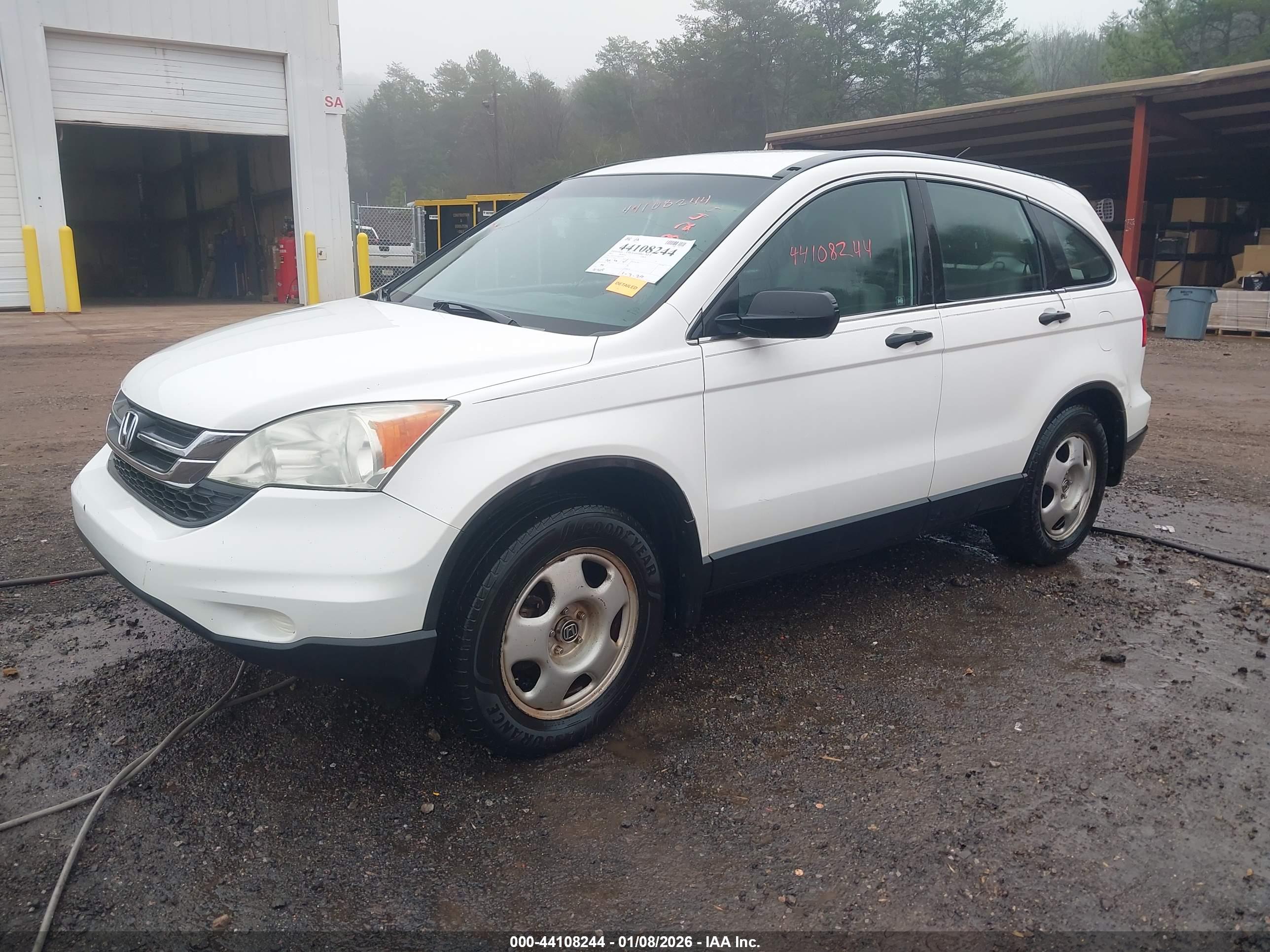 HONDA CR-V image 2