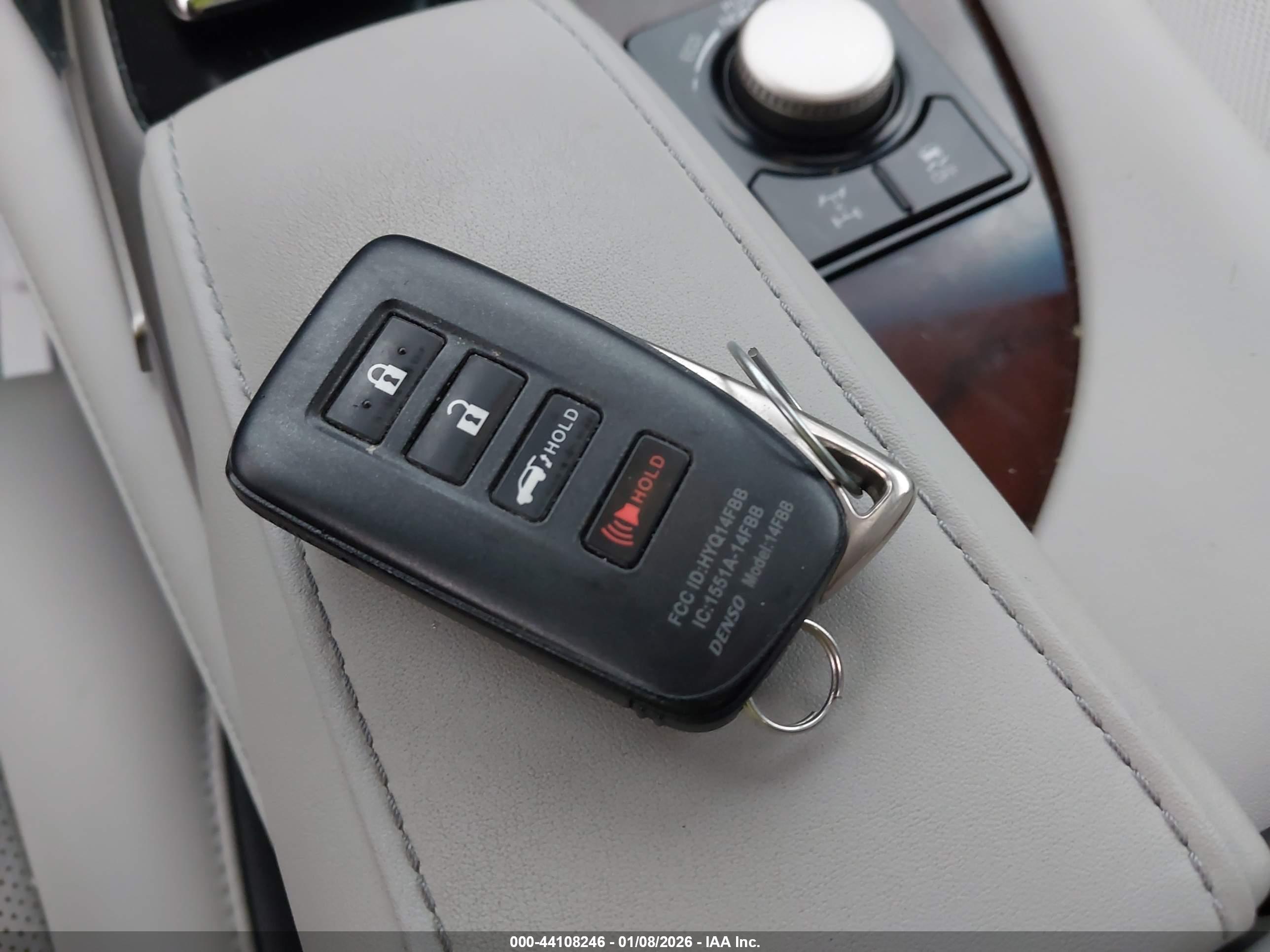 LEXUS RX image 11