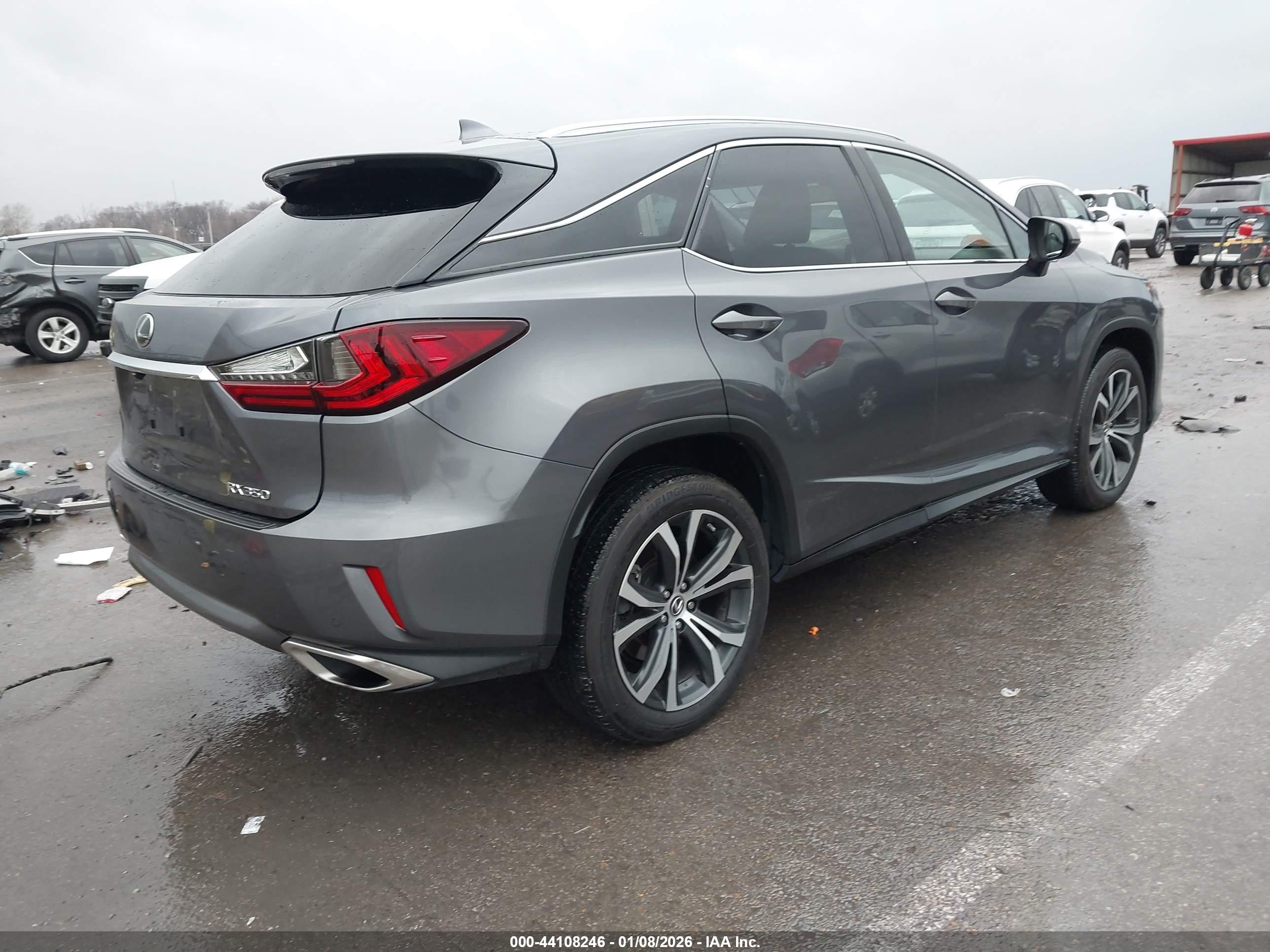 LEXUS RX image 4