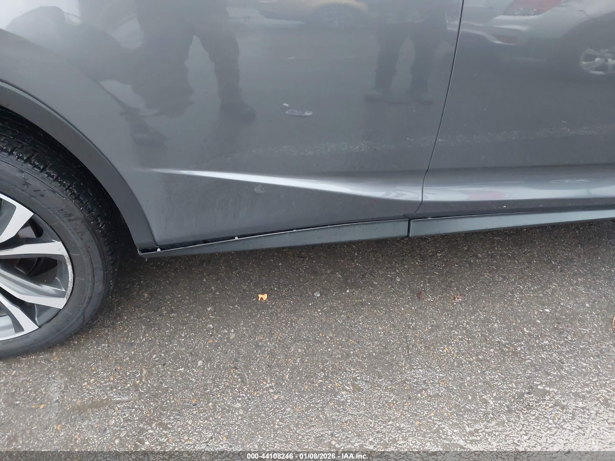 LEXUS RX image 6