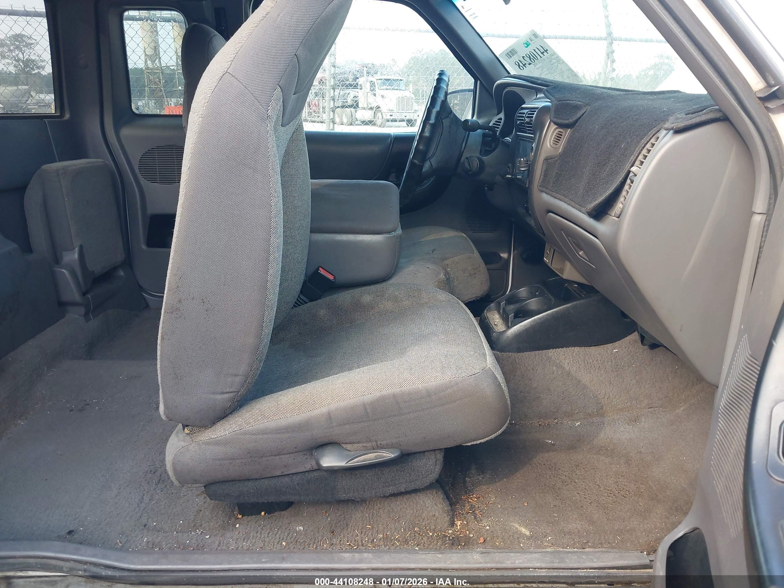 FORD RANGER image 5